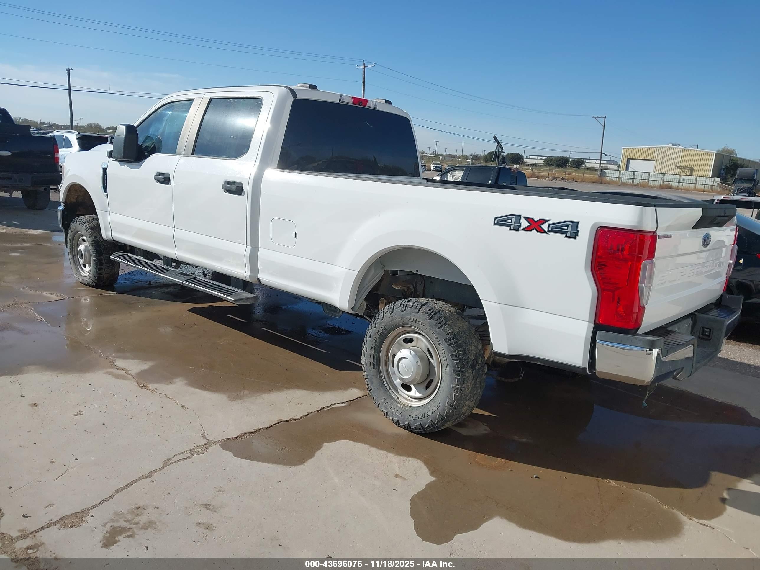 FORD F-350 image 3