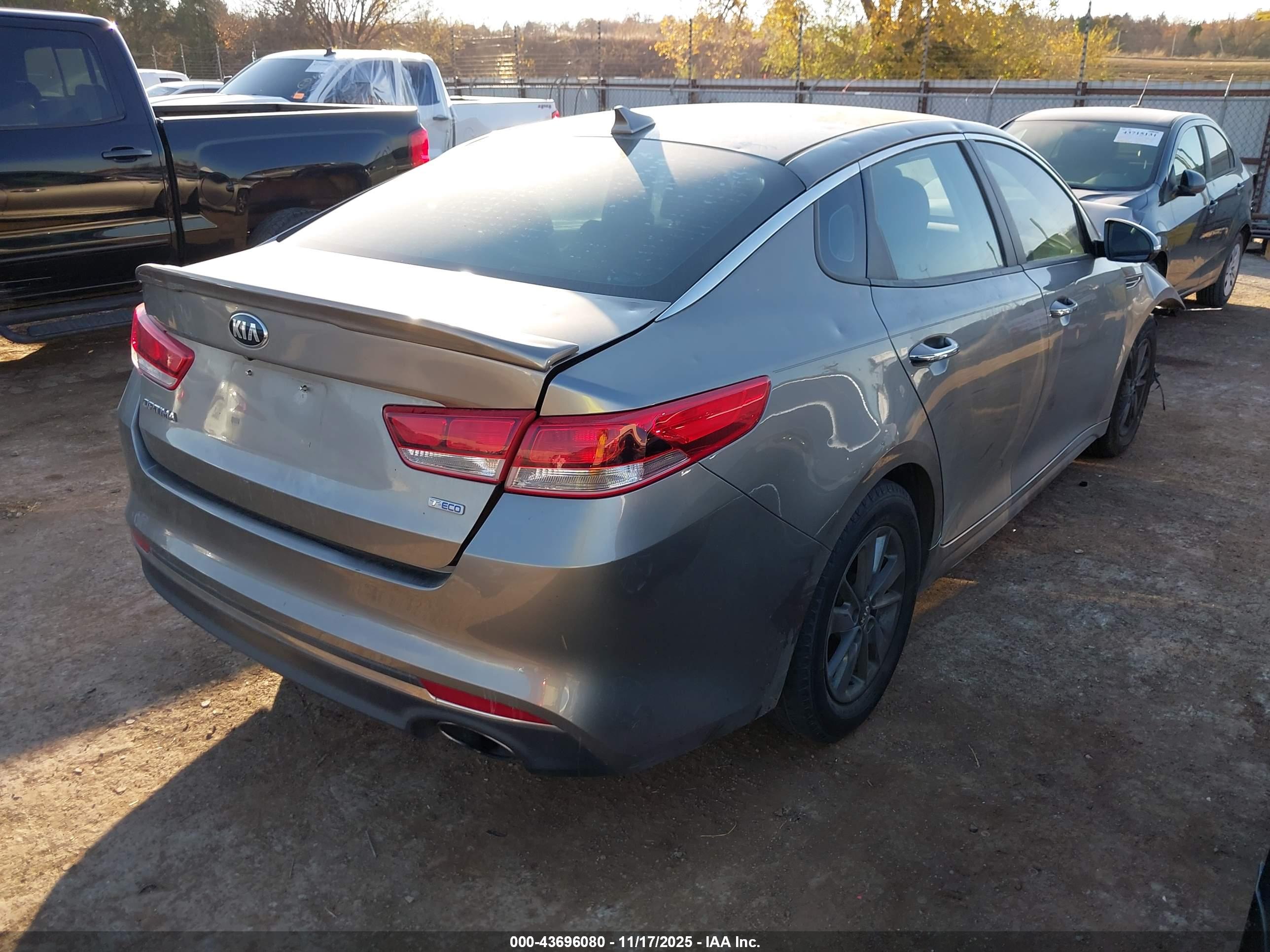 KIA OPTIMA image 4