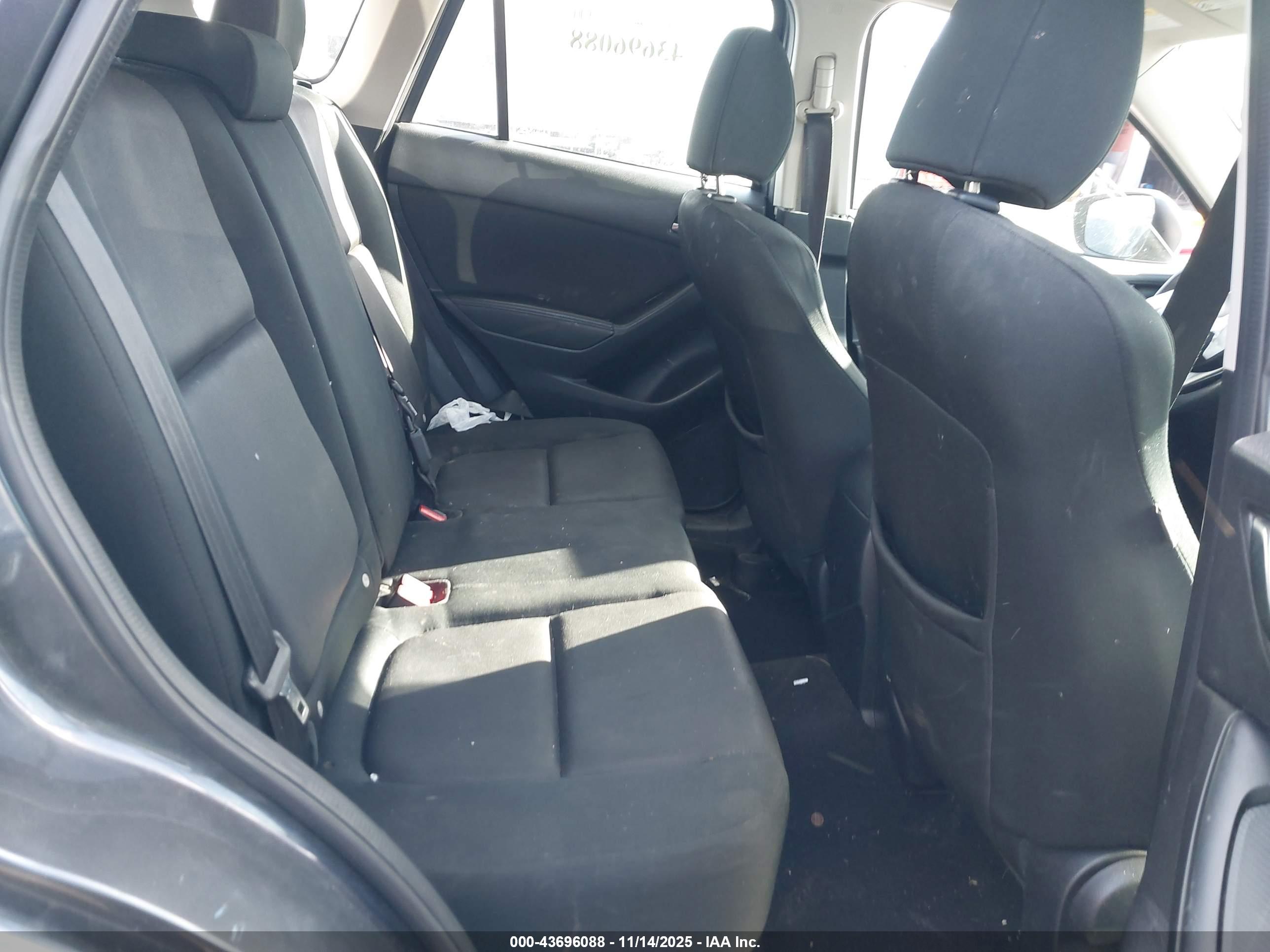 MAZDA CX-5 image 8