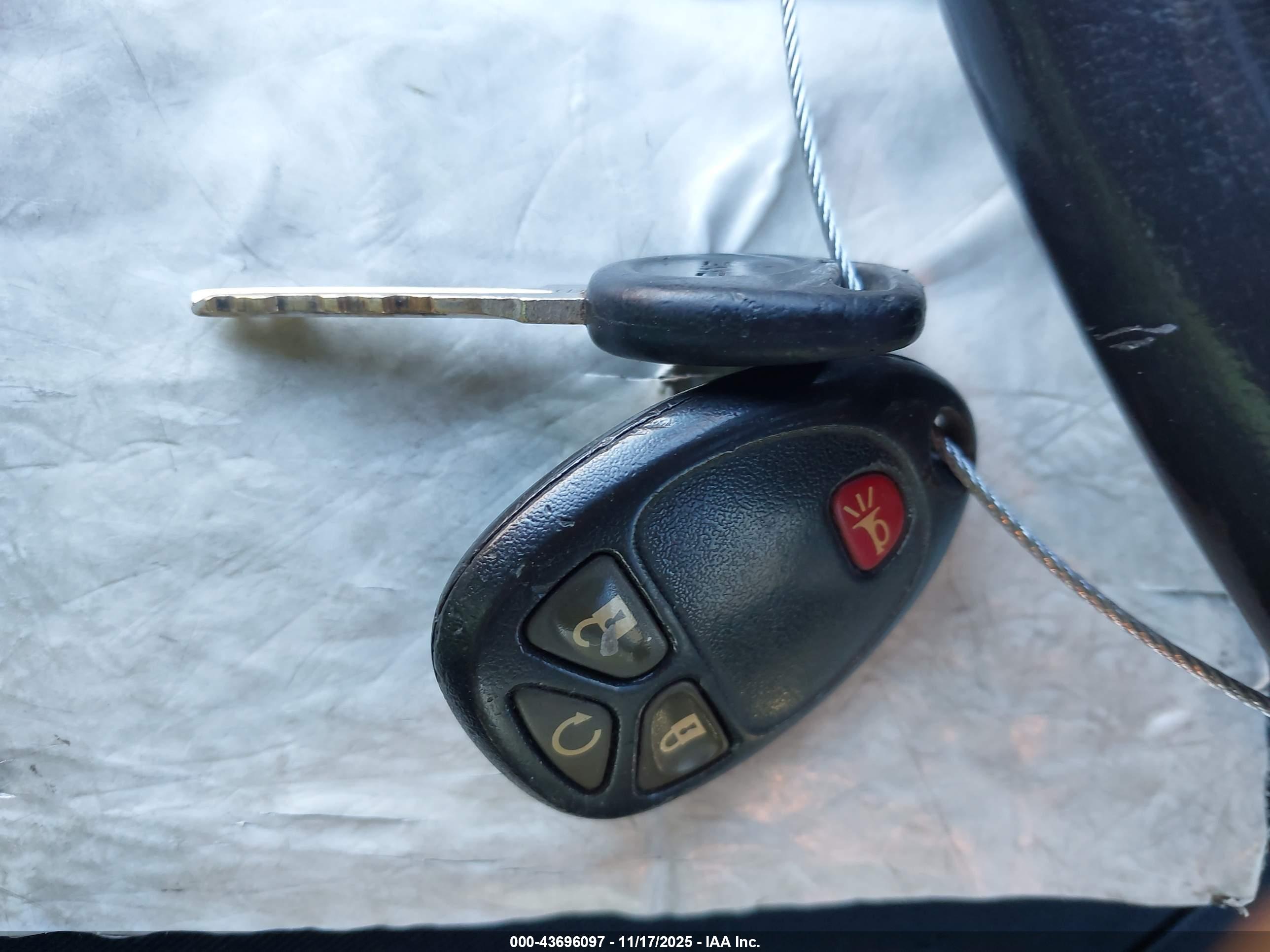 GMC SIERRA image 11
