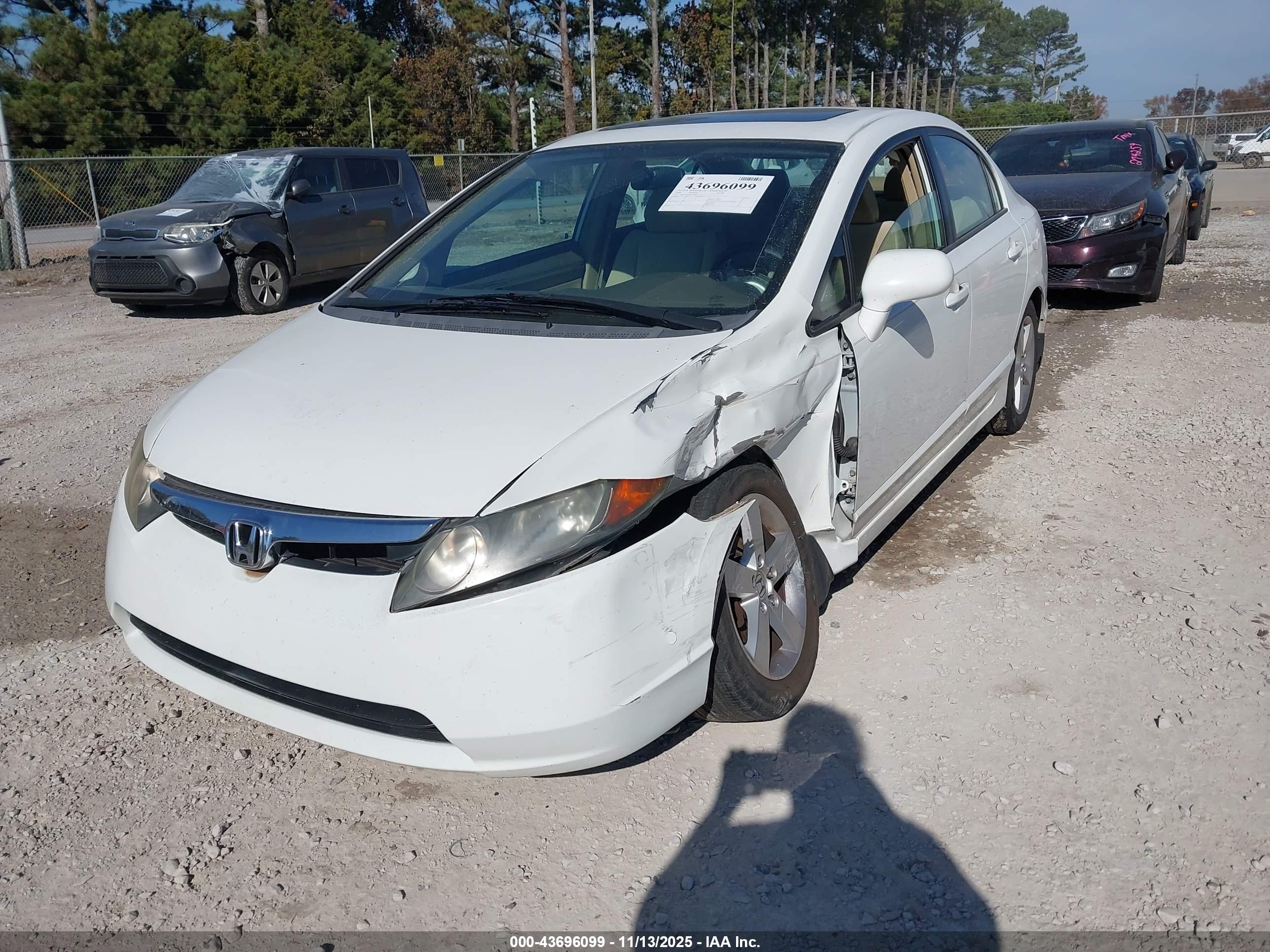 HONDA CIVIC image 6