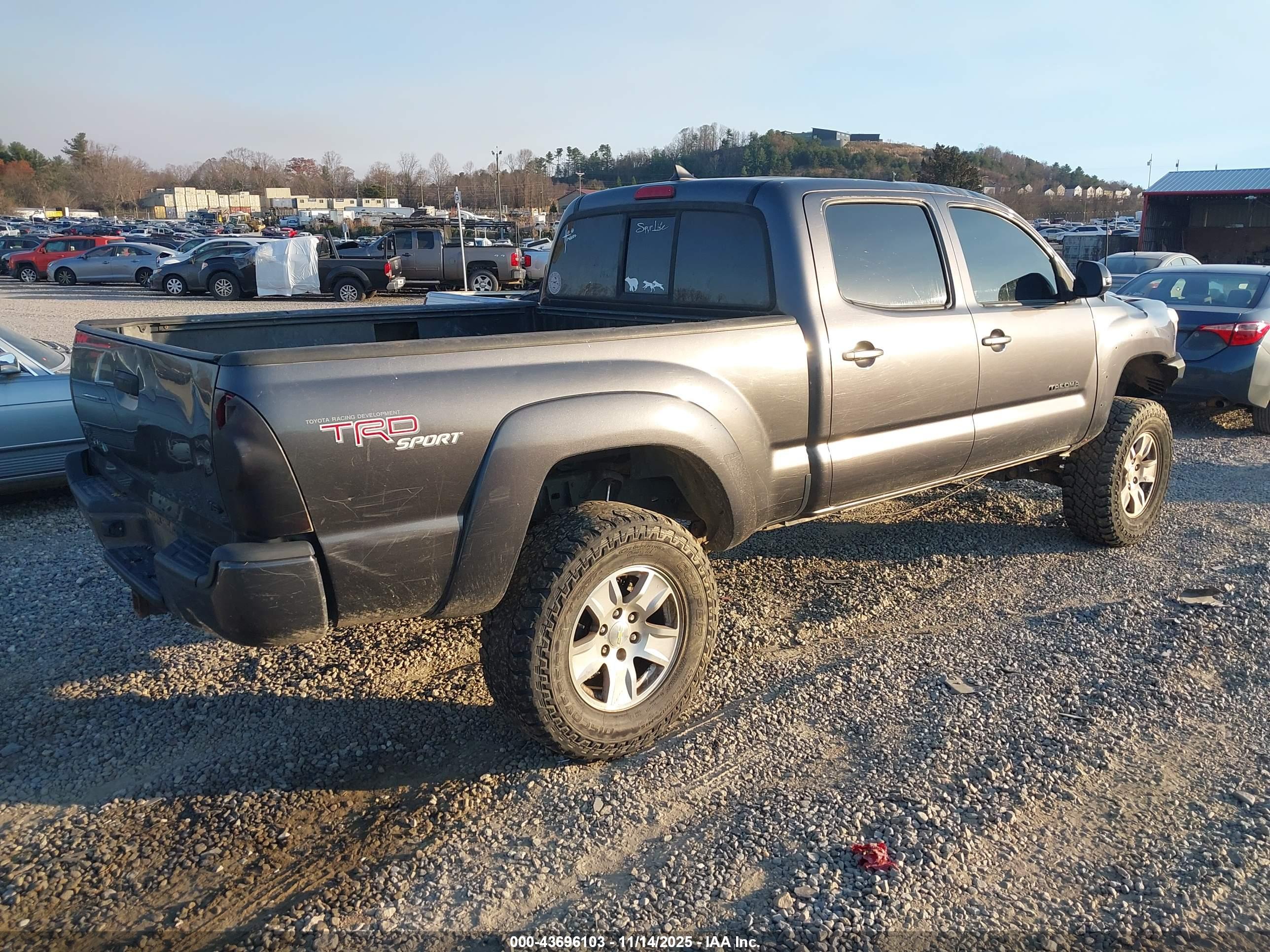 TOYOTA TACOMA image 4