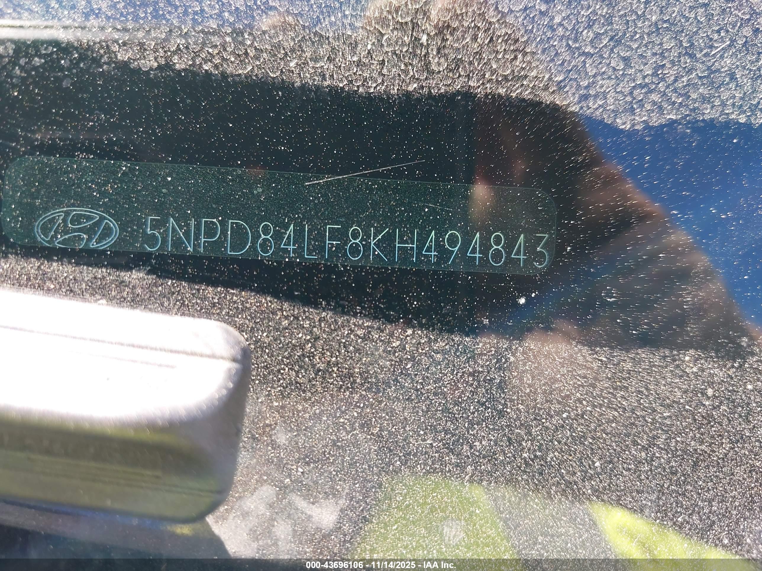 HYUNDAI ELANTRA image 9