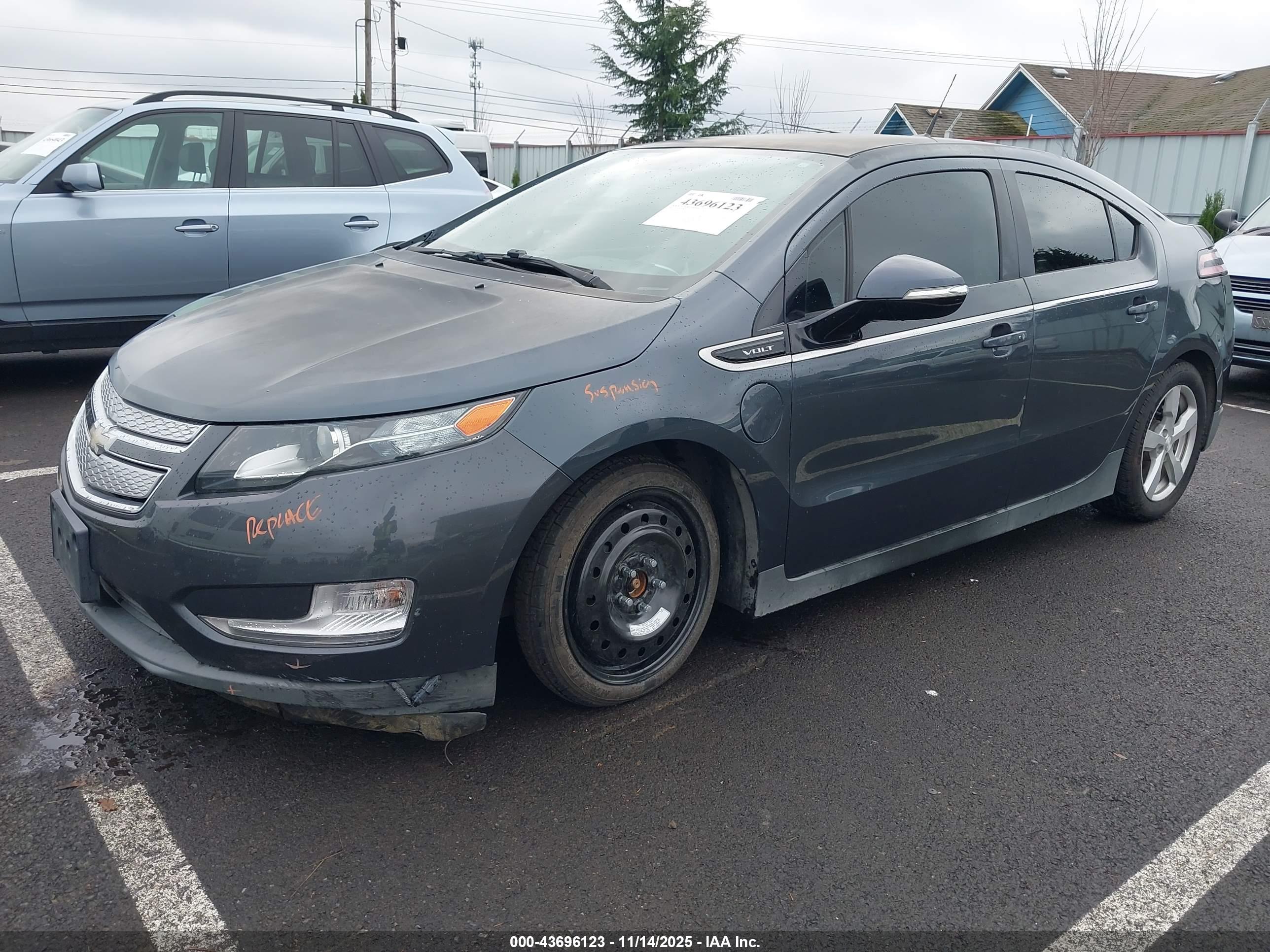 CHEVROLET VOLT image 2