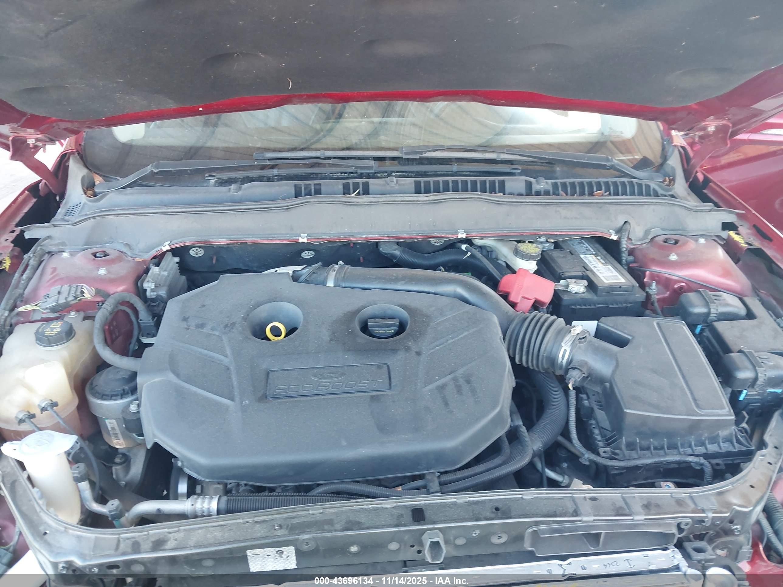 FORD FUSION image 10