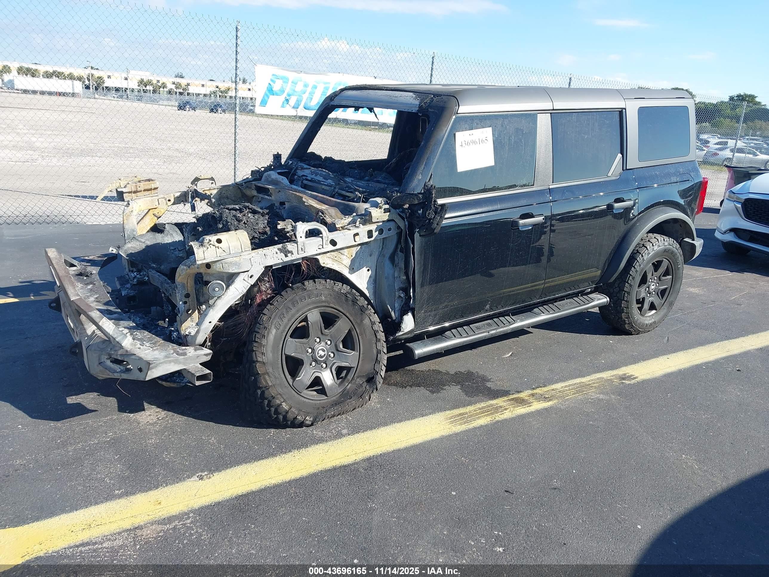 FORD BRONCO image 2