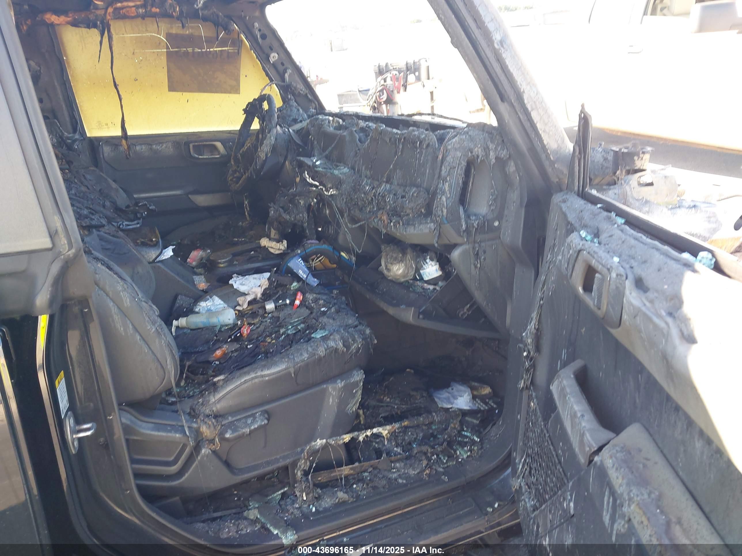 FORD BRONCO image 5