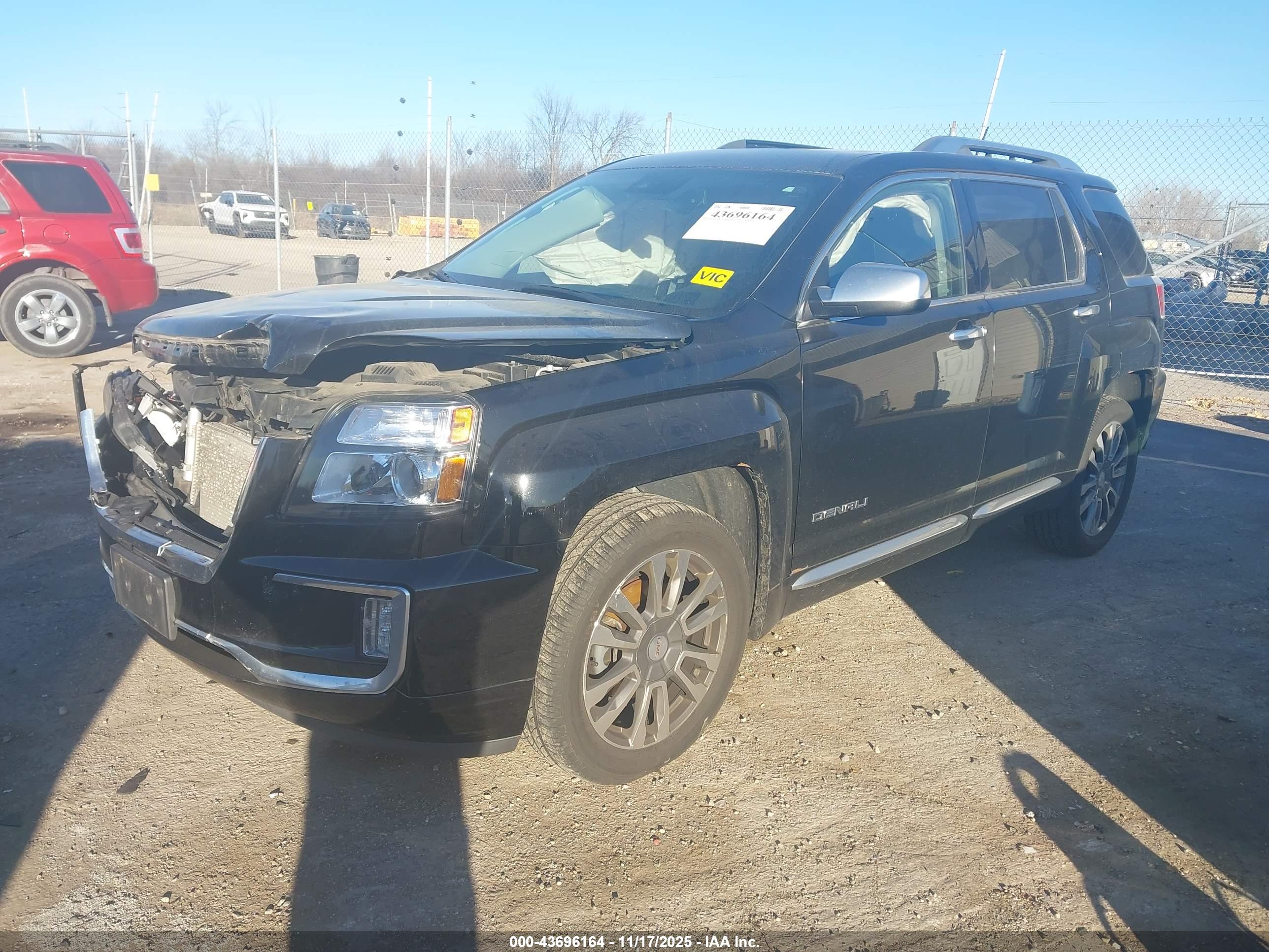 GMC TERRAIN image 2