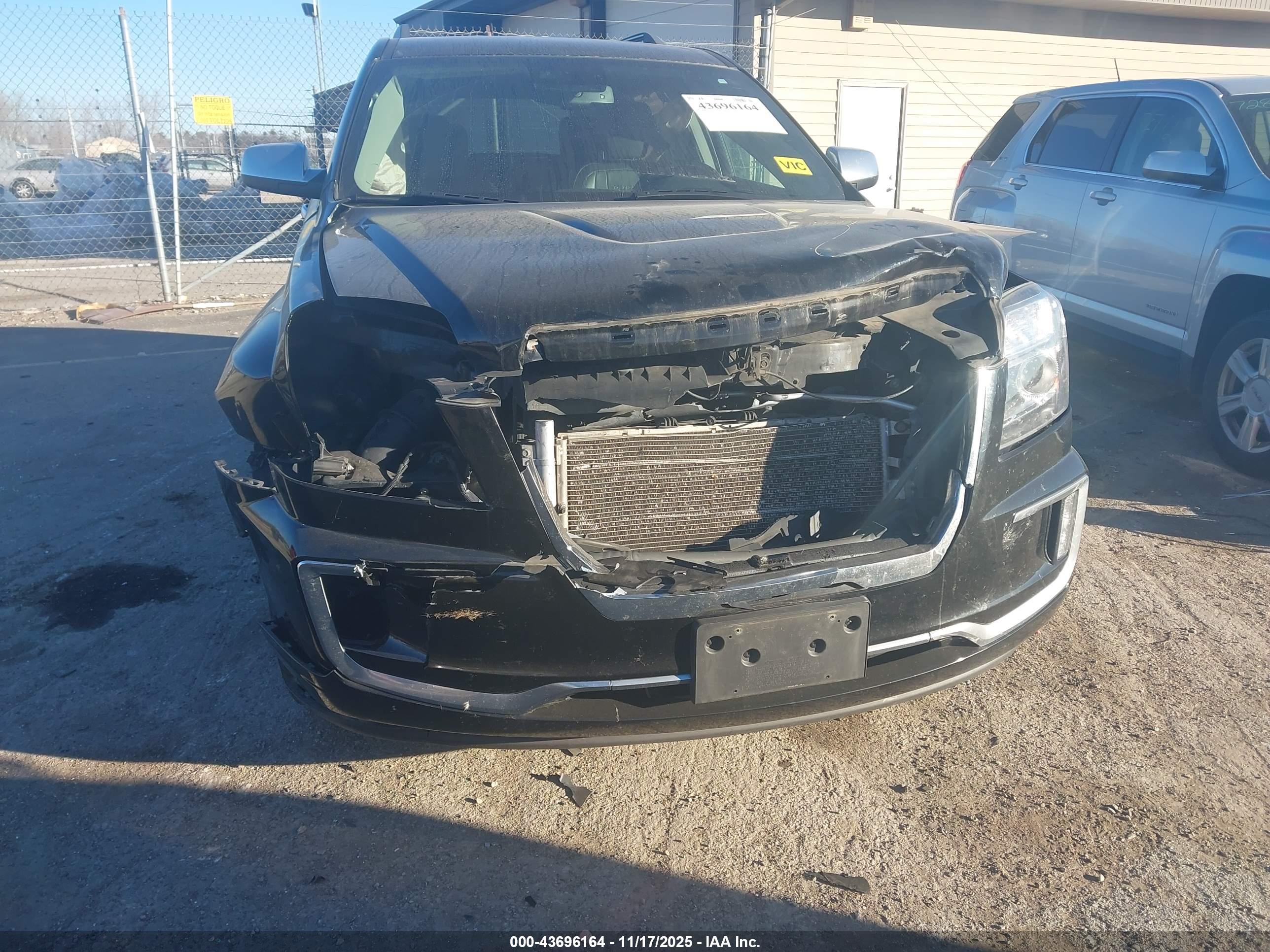 GMC TERRAIN image 6