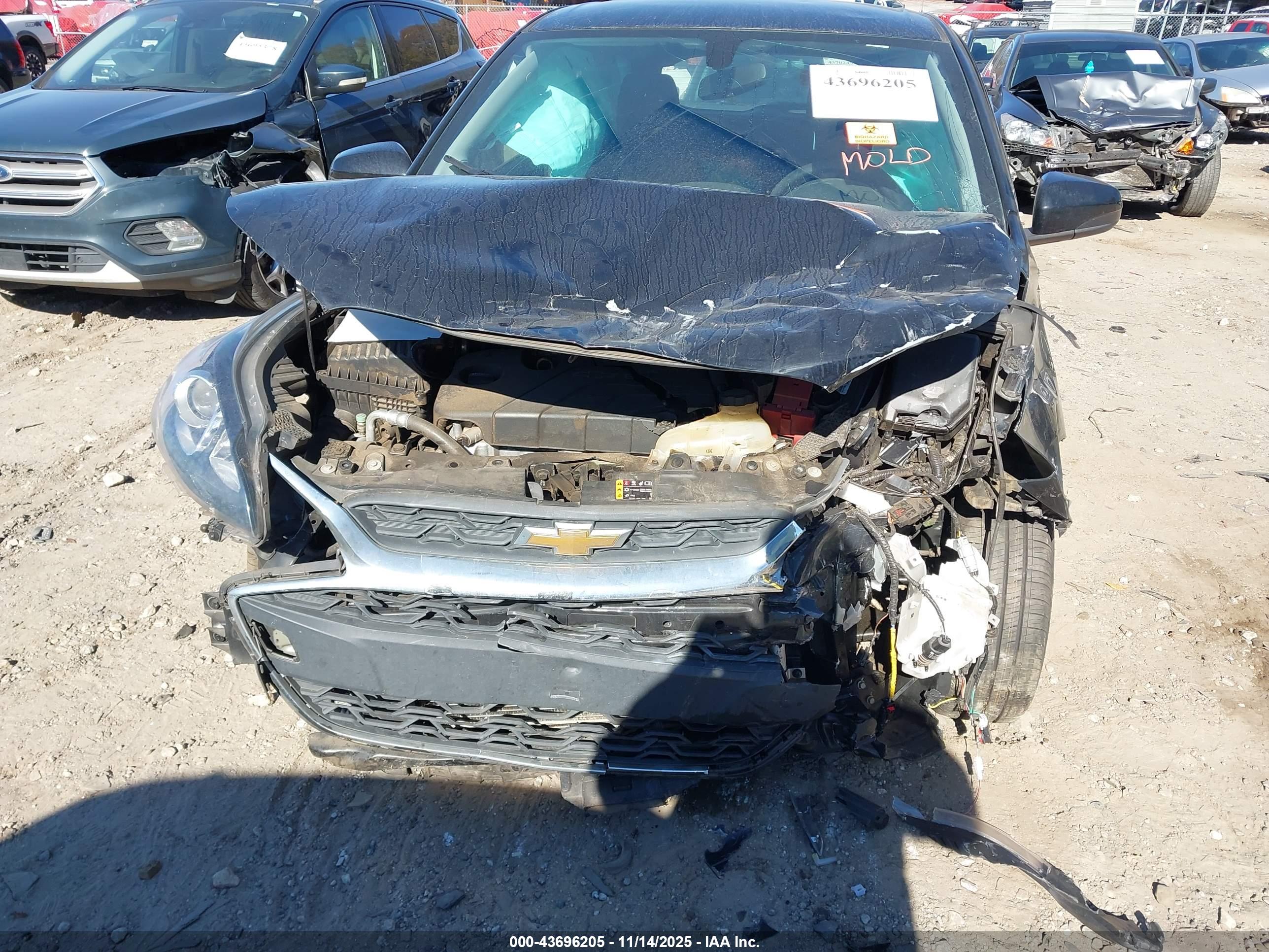 CHEVROLET SPARK image 6
