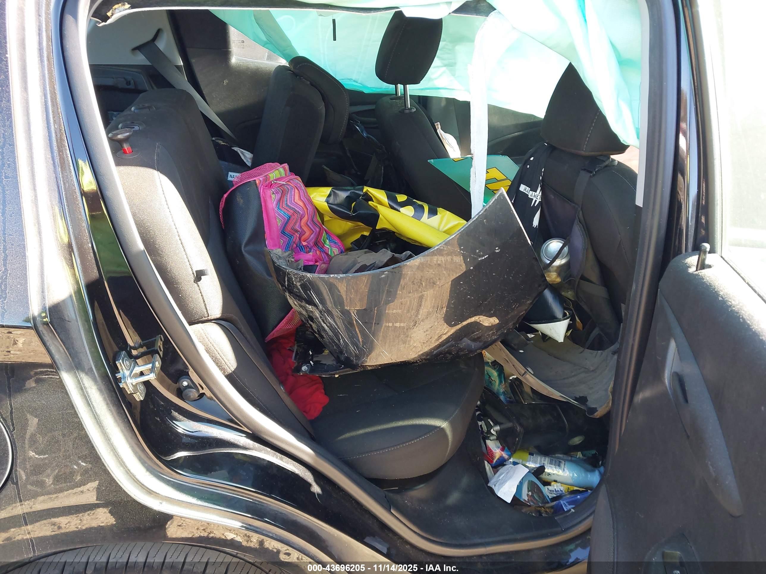 CHEVROLET SPARK image 8