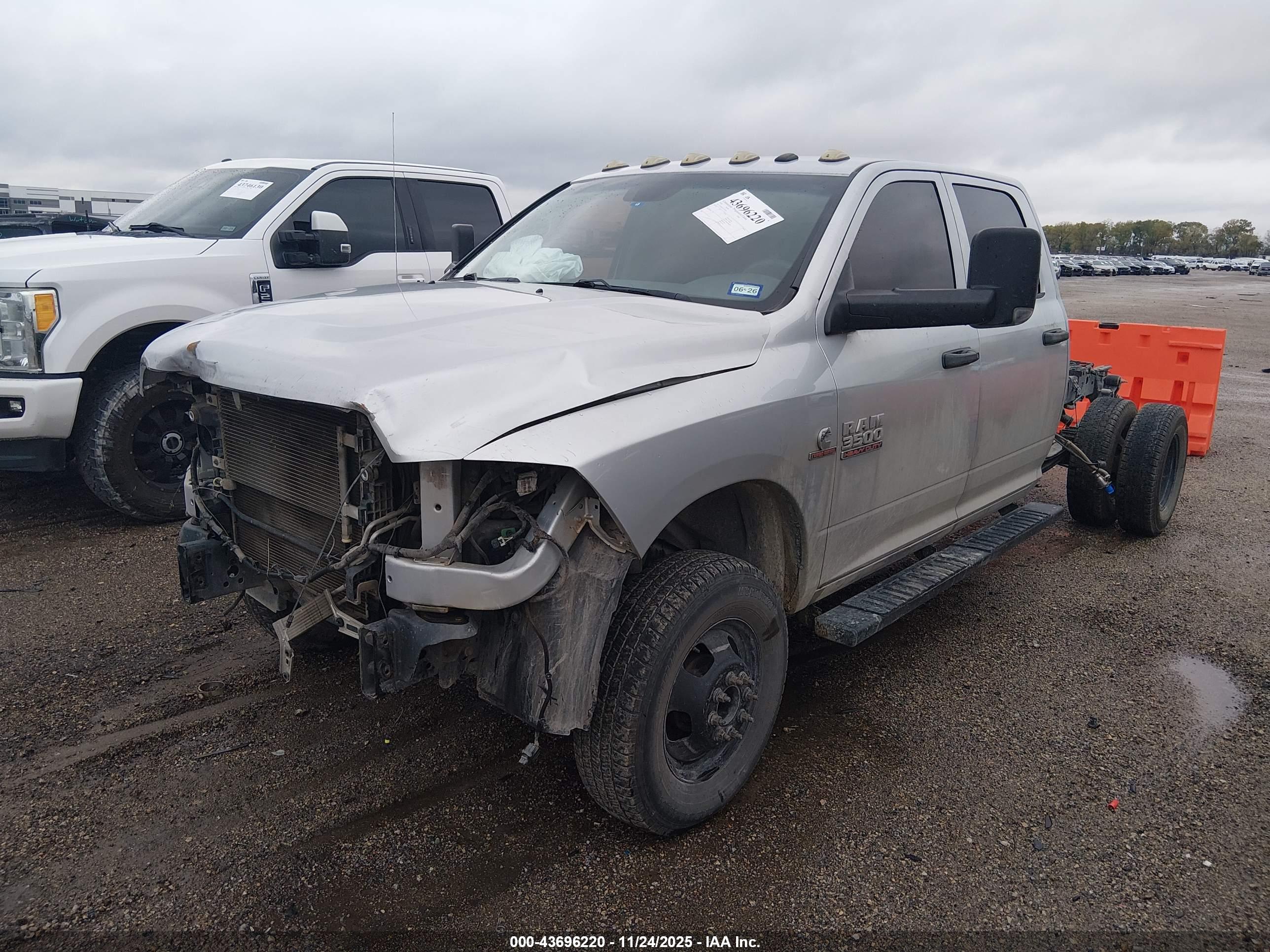 RAM 3500 image 2