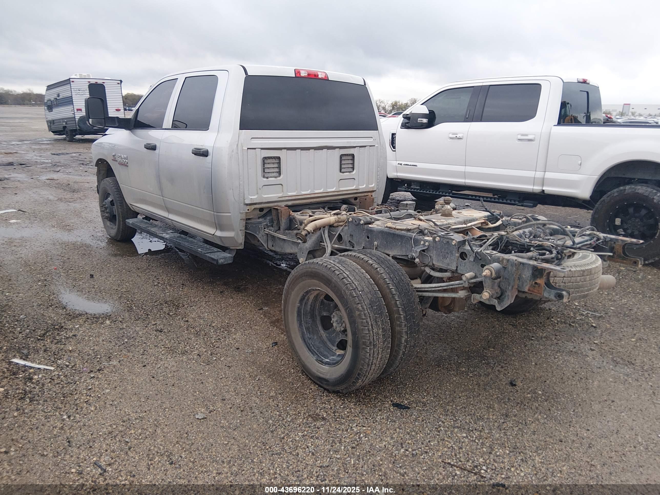 RAM 3500 image 3