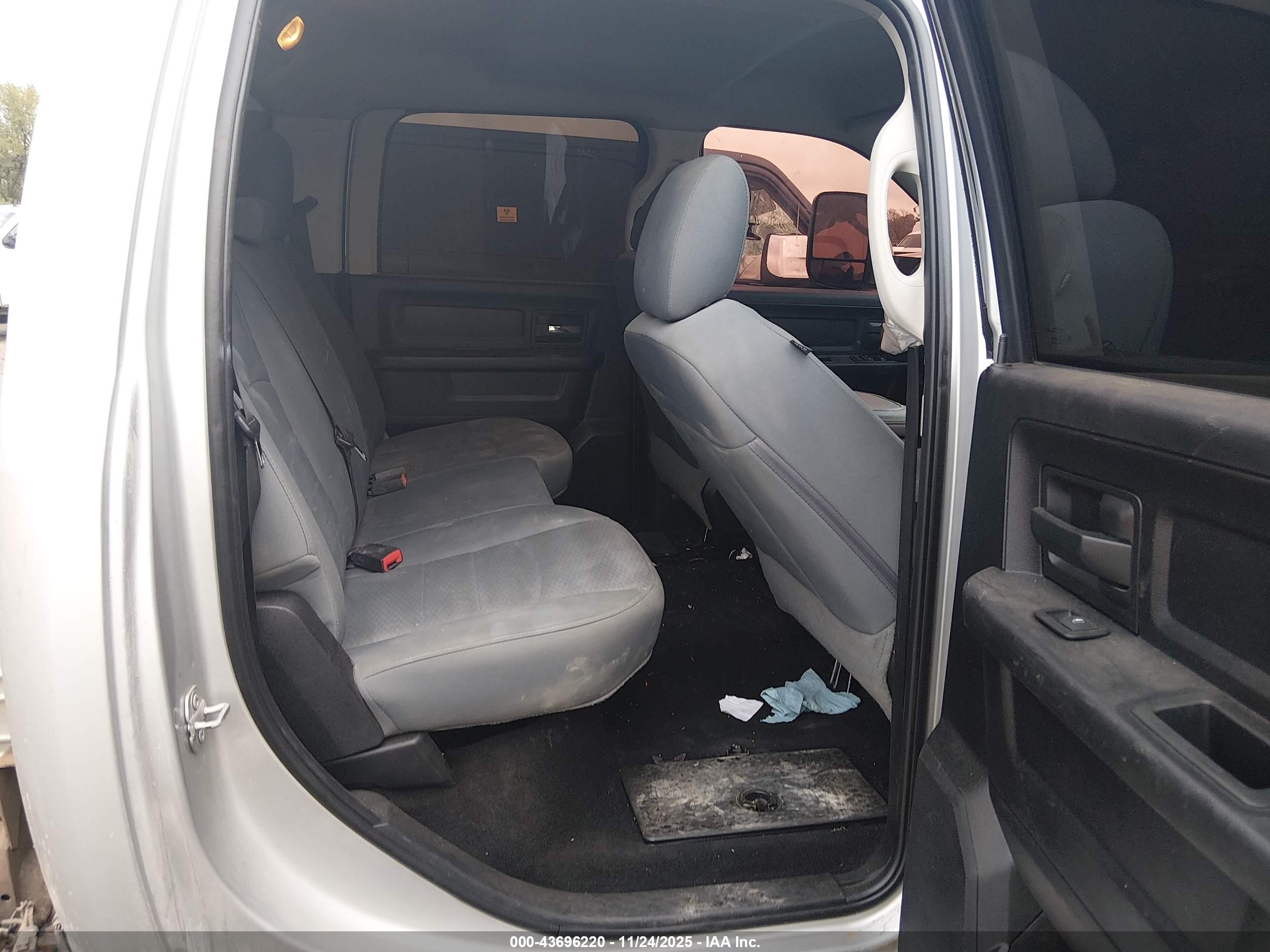 RAM 3500 image 7