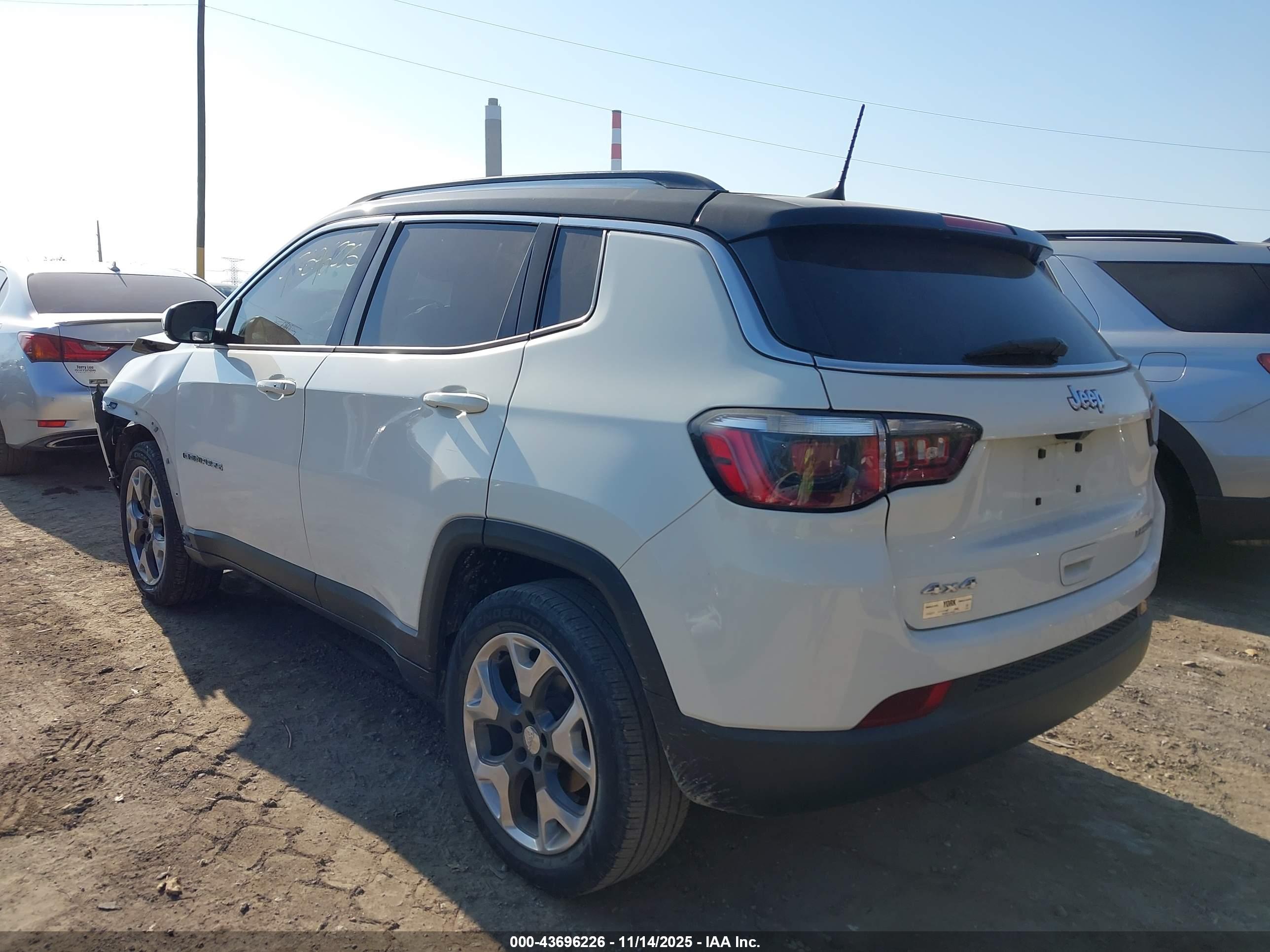 JEEP COMPASS image 3