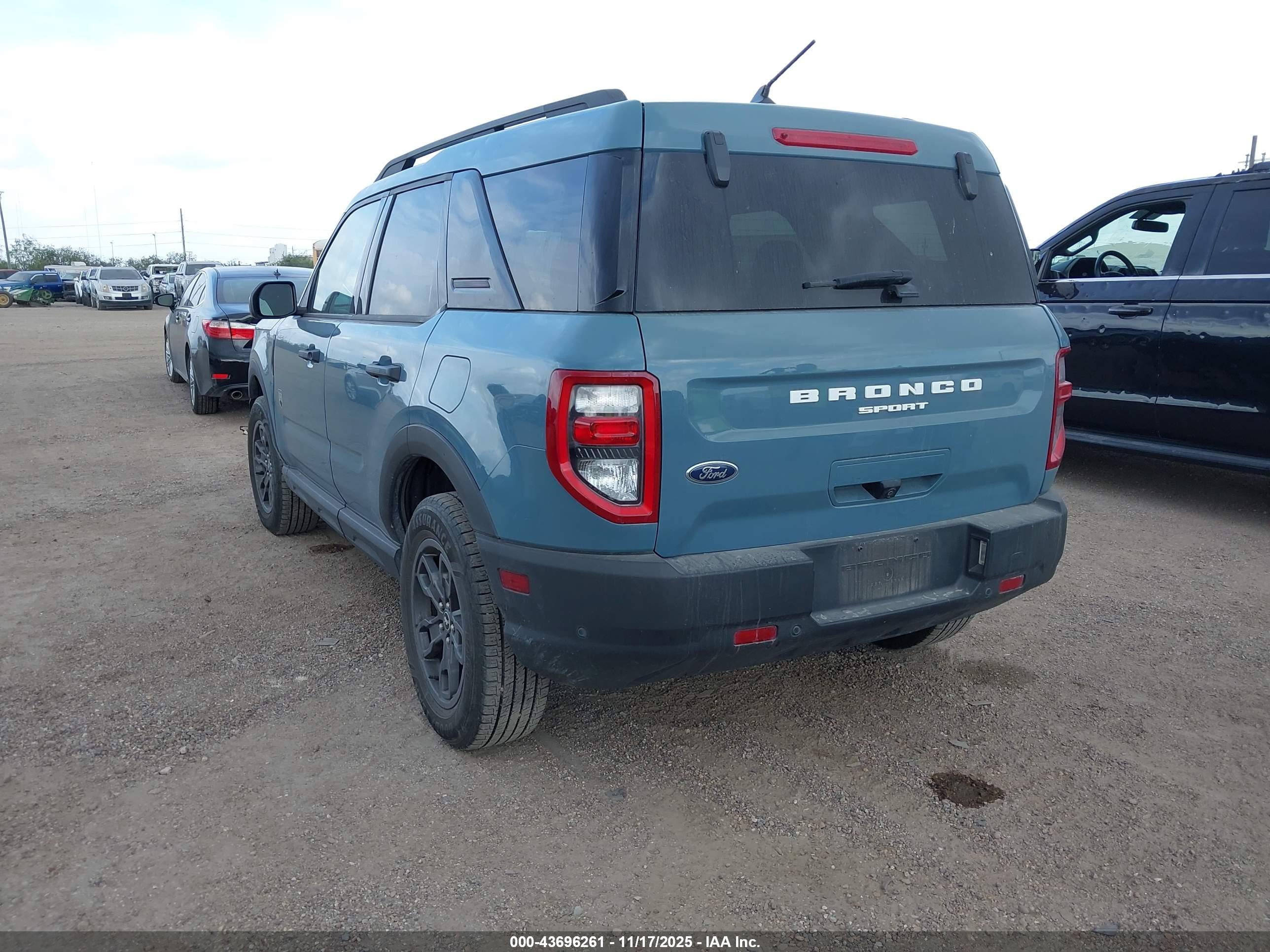 FORD BRONCO image 3