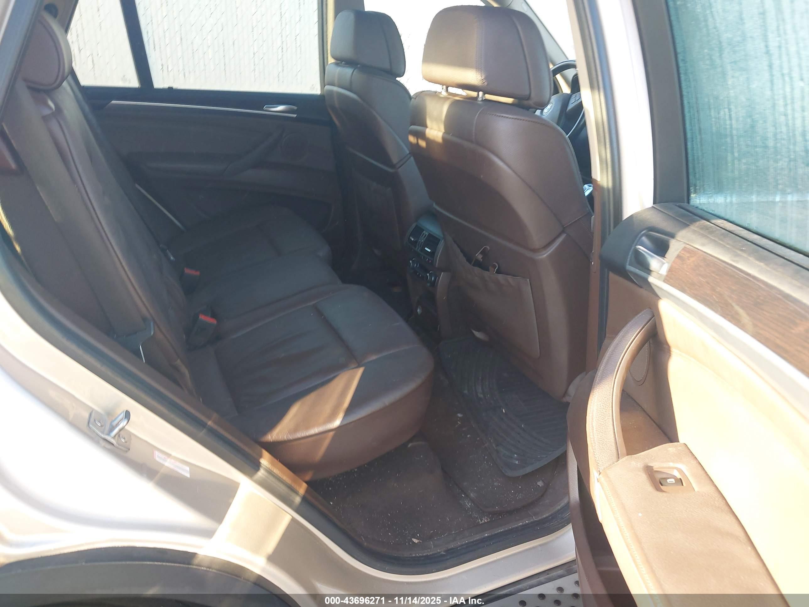 BMW X5 image 8