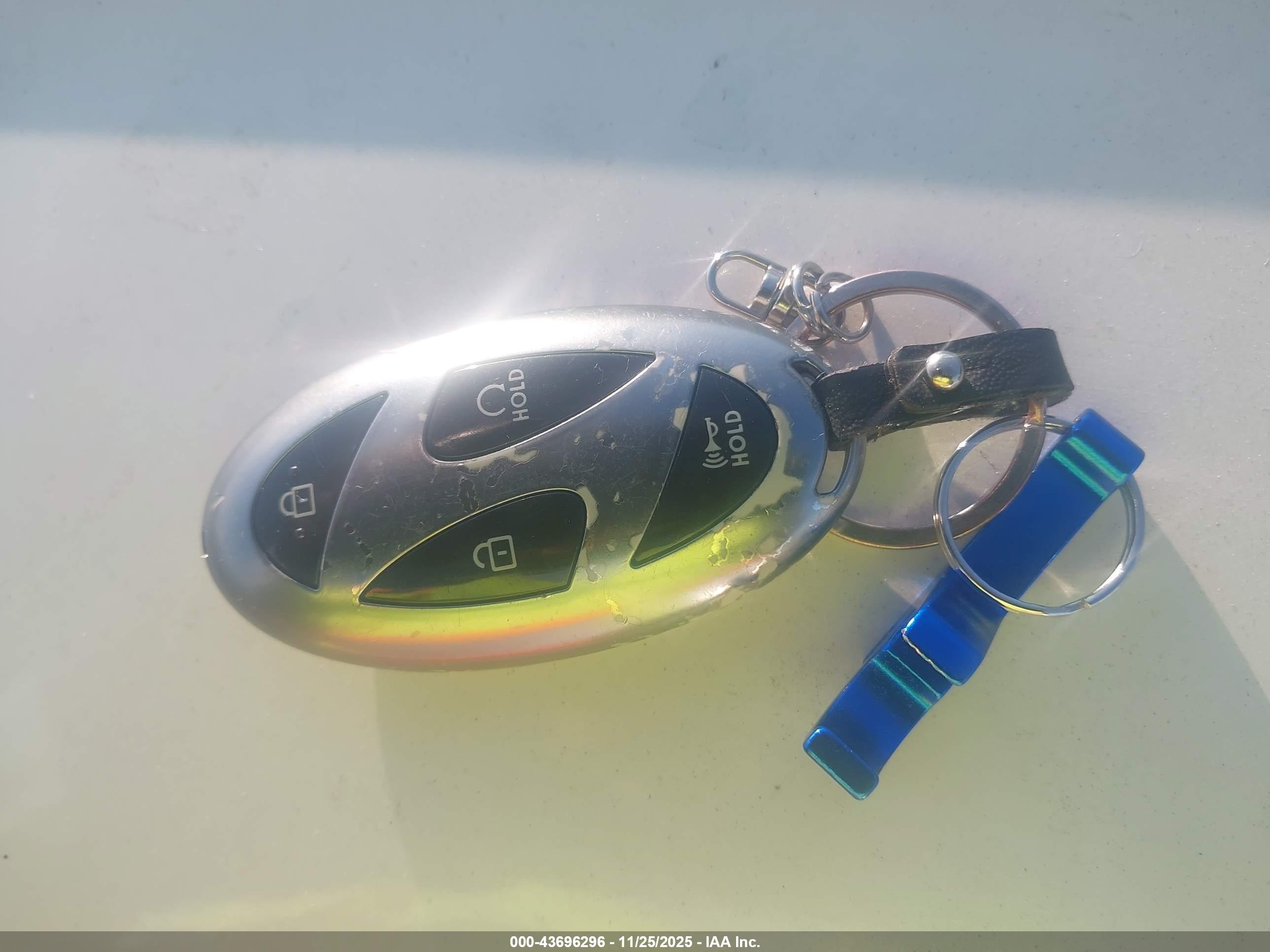 HYUNDAI ELANTRA image 11