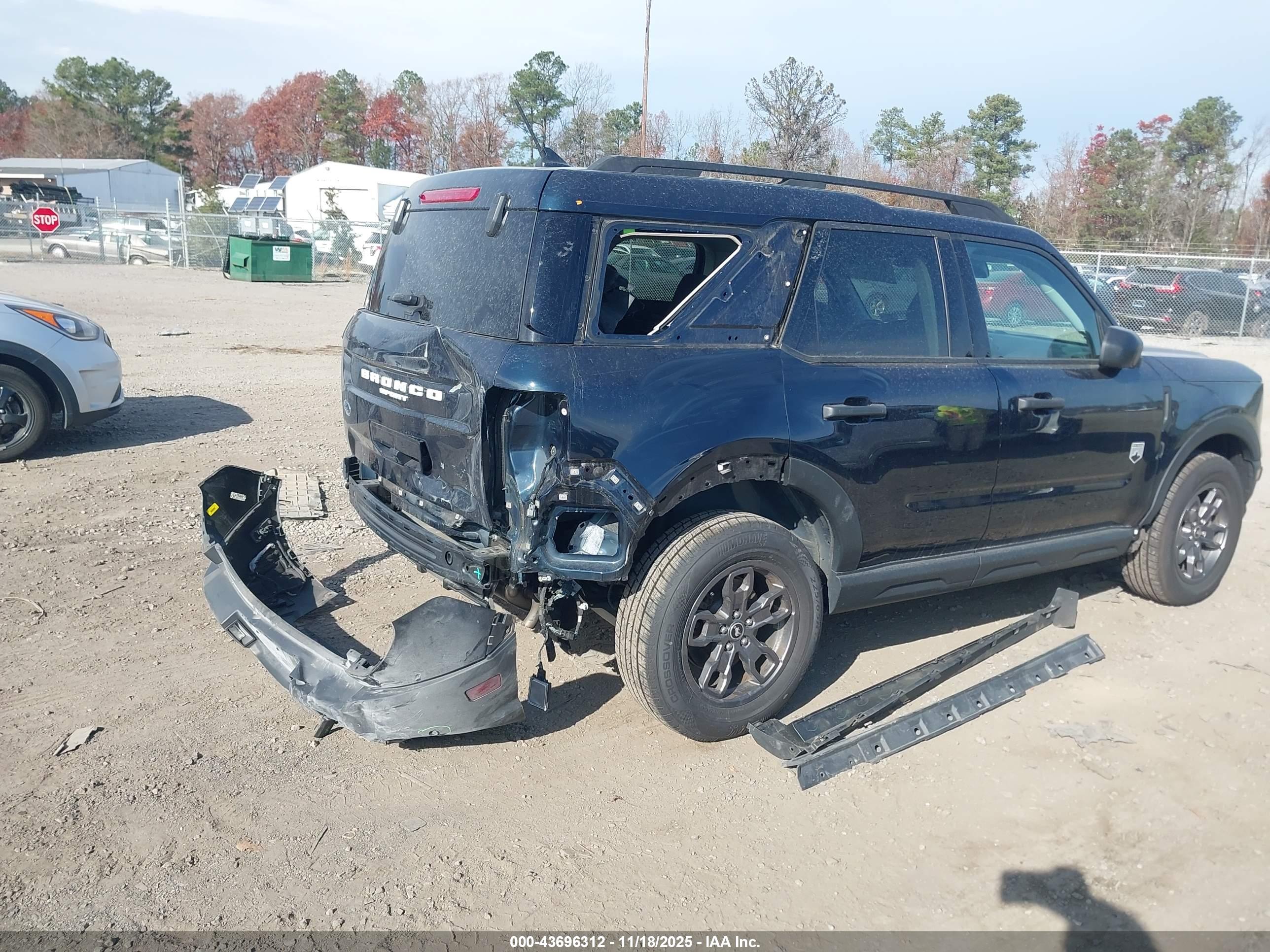 FORD BRONCO image 6