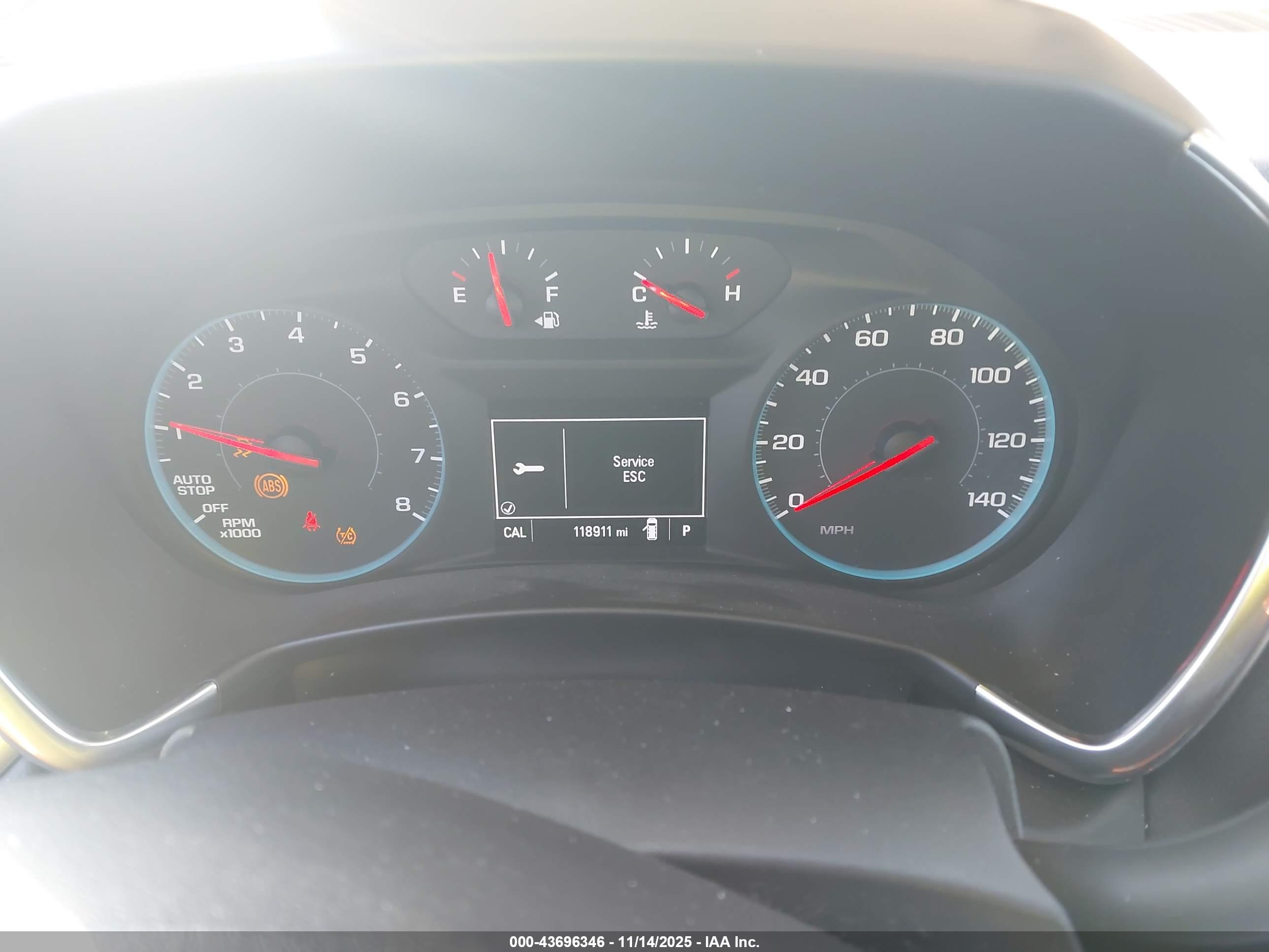 CHEVROLET EQUINOX image 7