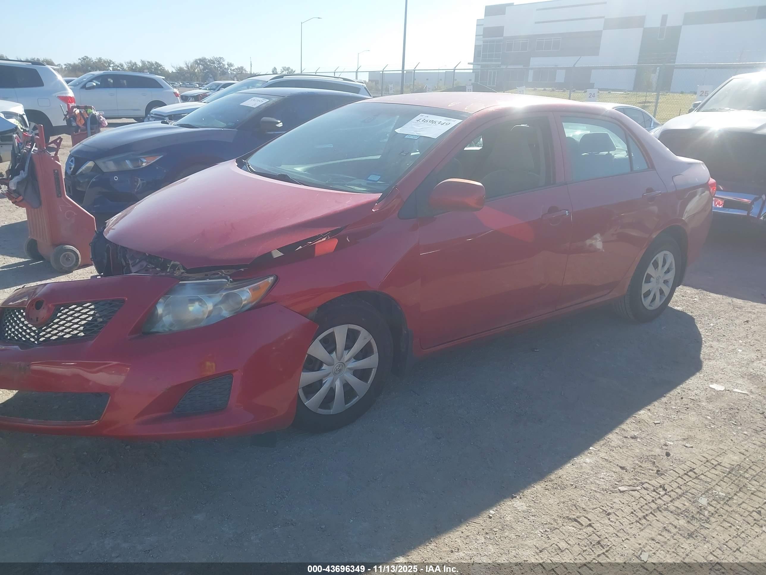 TOYOTA COROLLA image 2