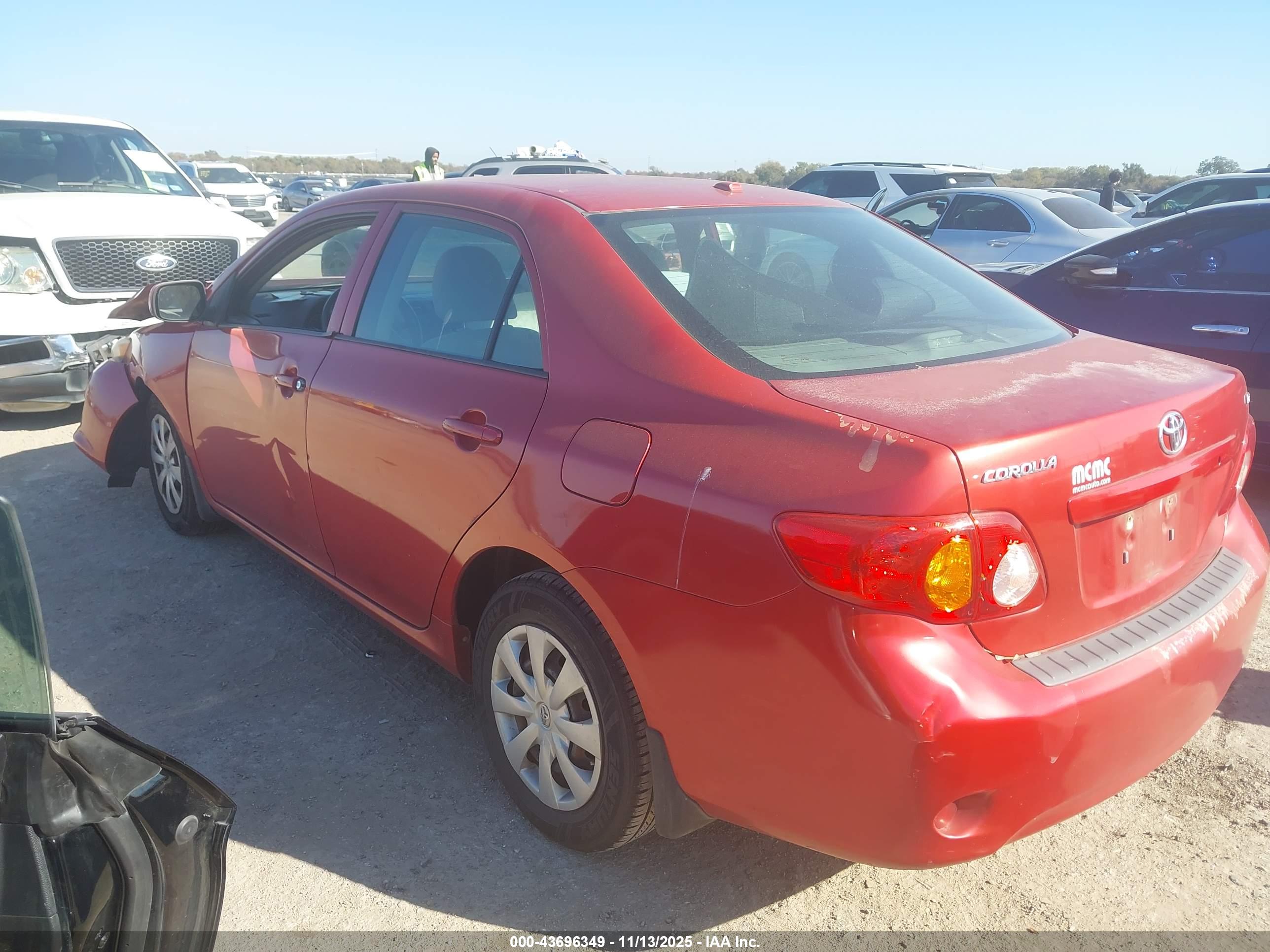 TOYOTA COROLLA image 3
