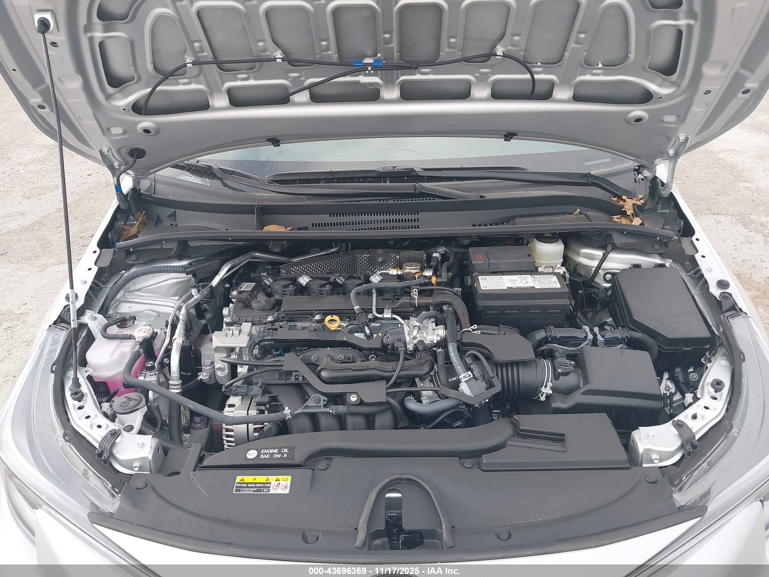 TOYOTA COROLLA image 10