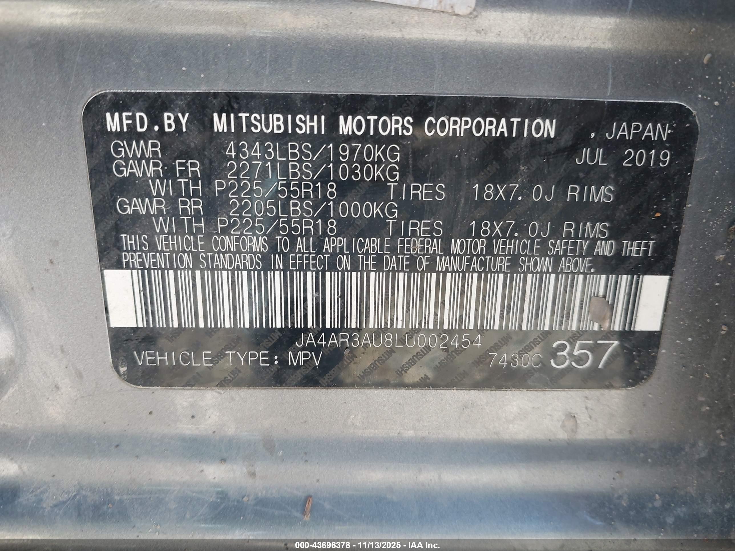 MITSUBISHI OUTLANDER image 9