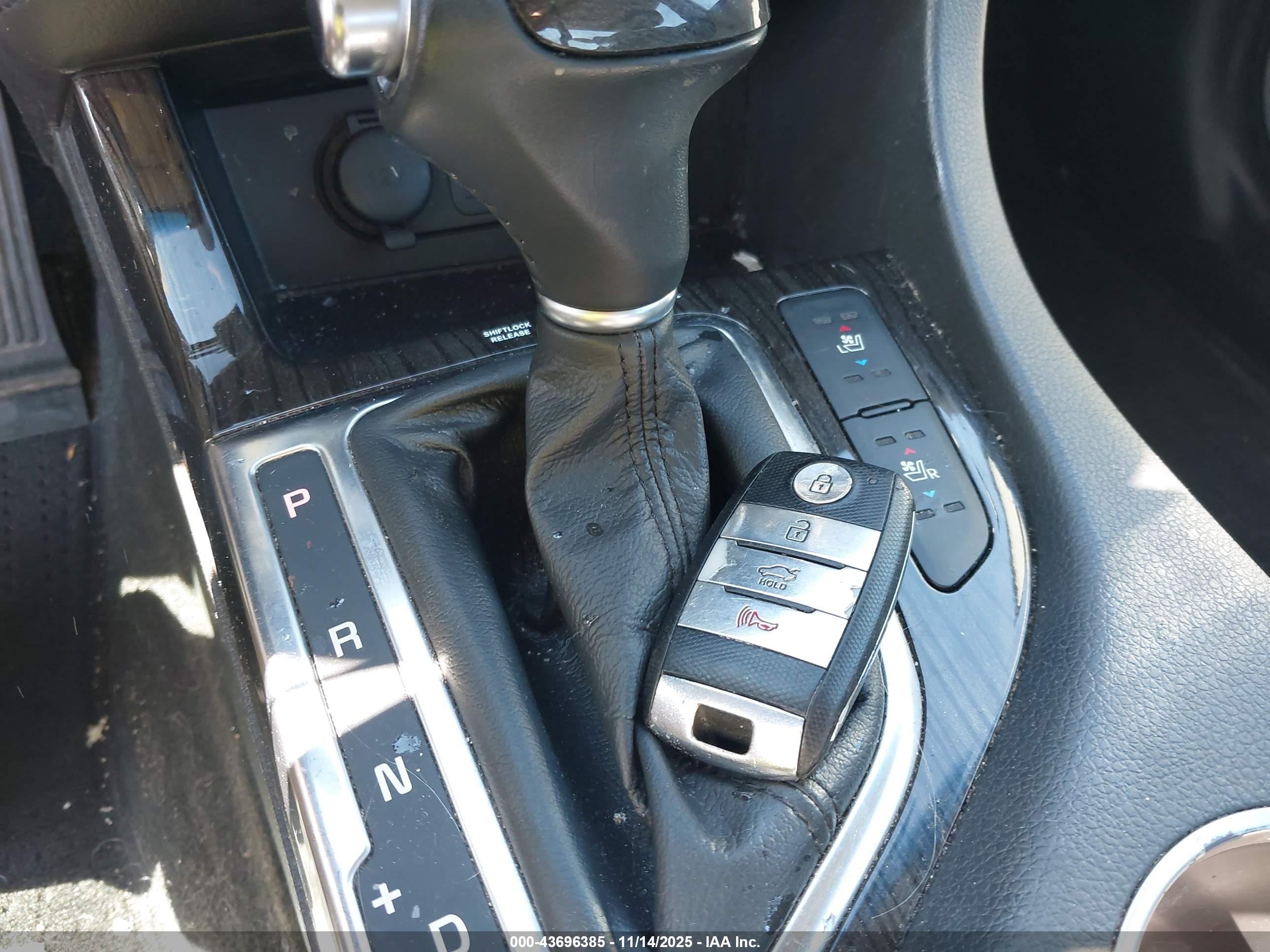 KIA OPTIMA image 11