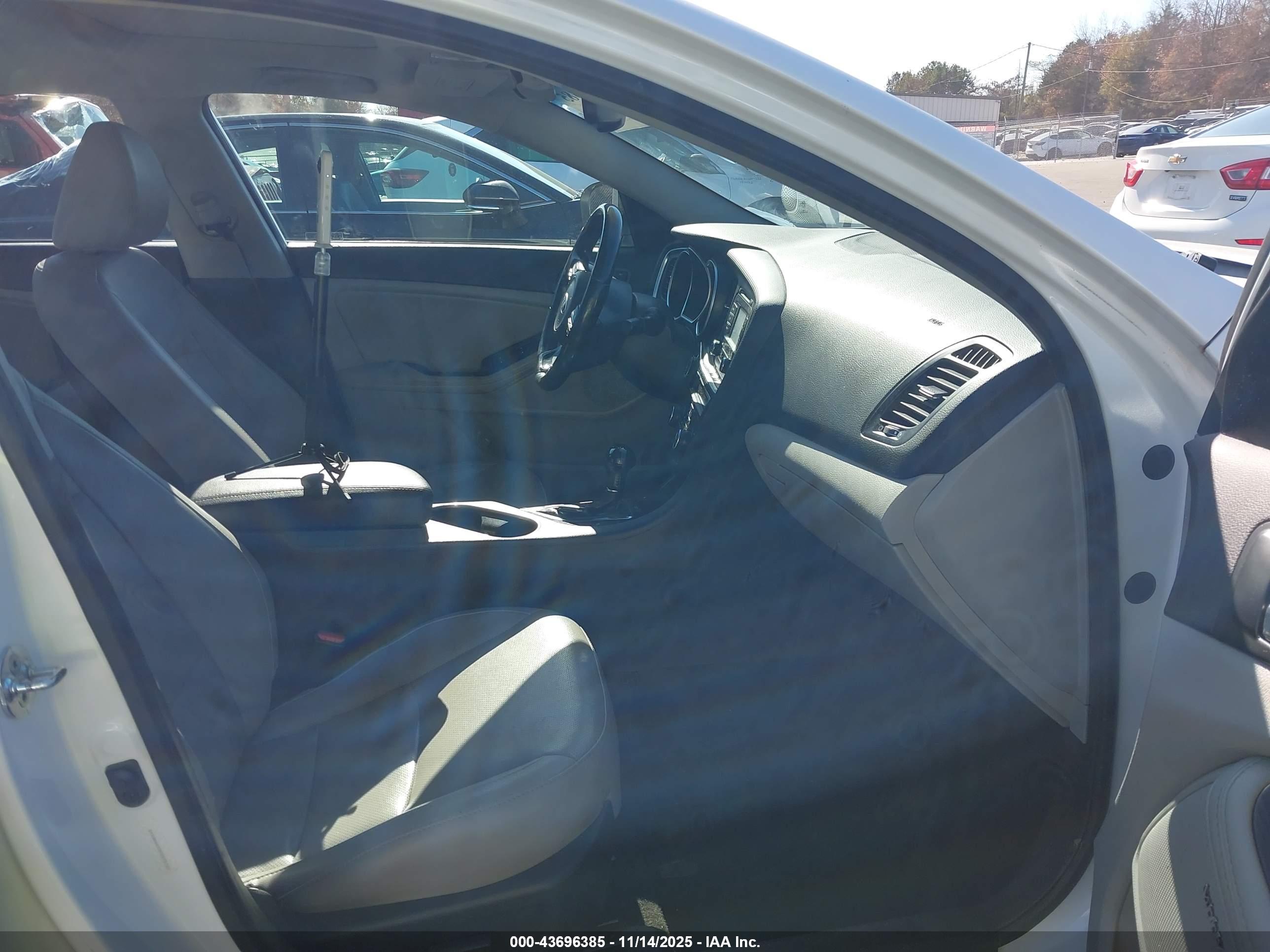 KIA OPTIMA image 5