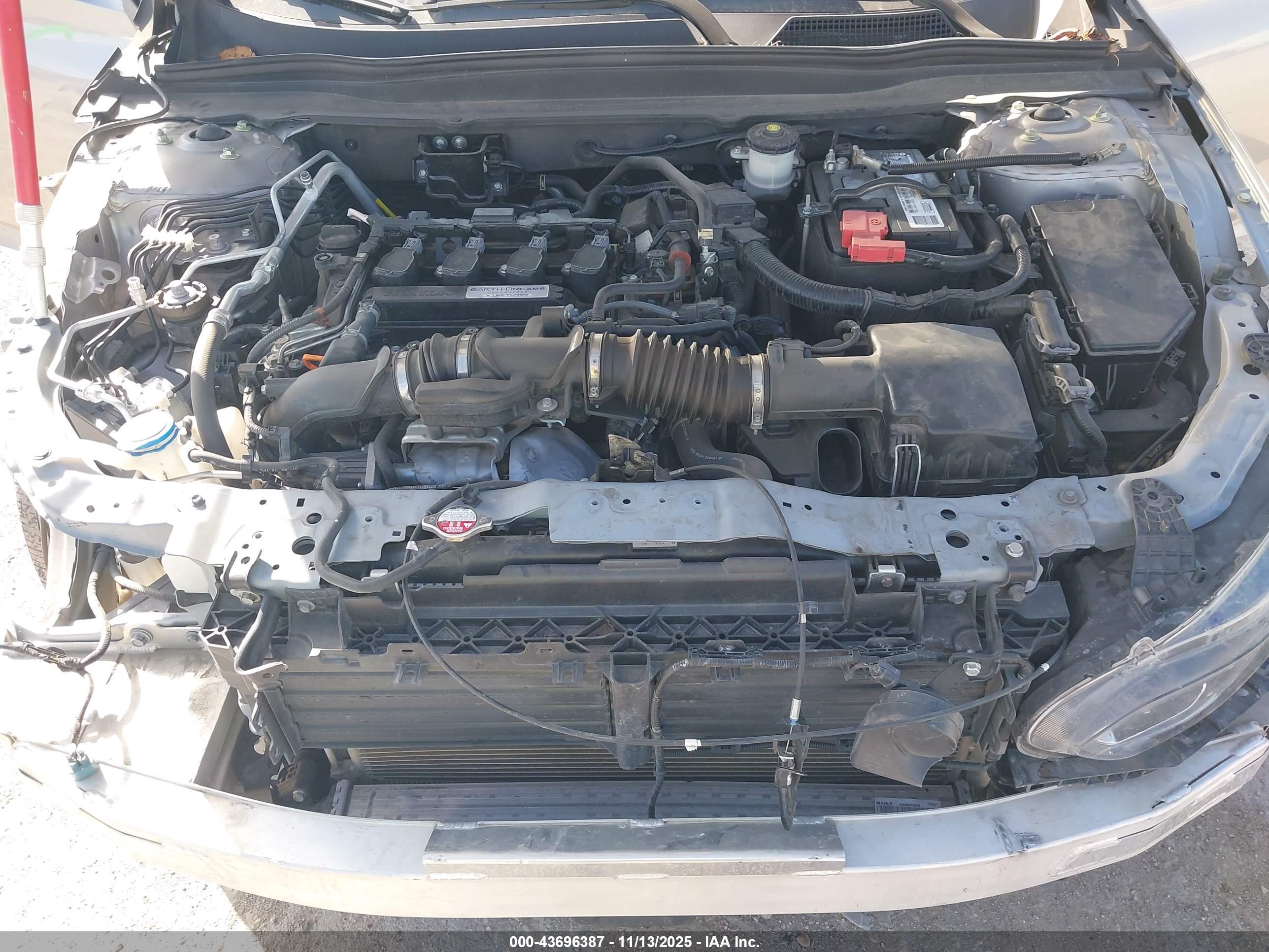 HONDA ACCORD image 10