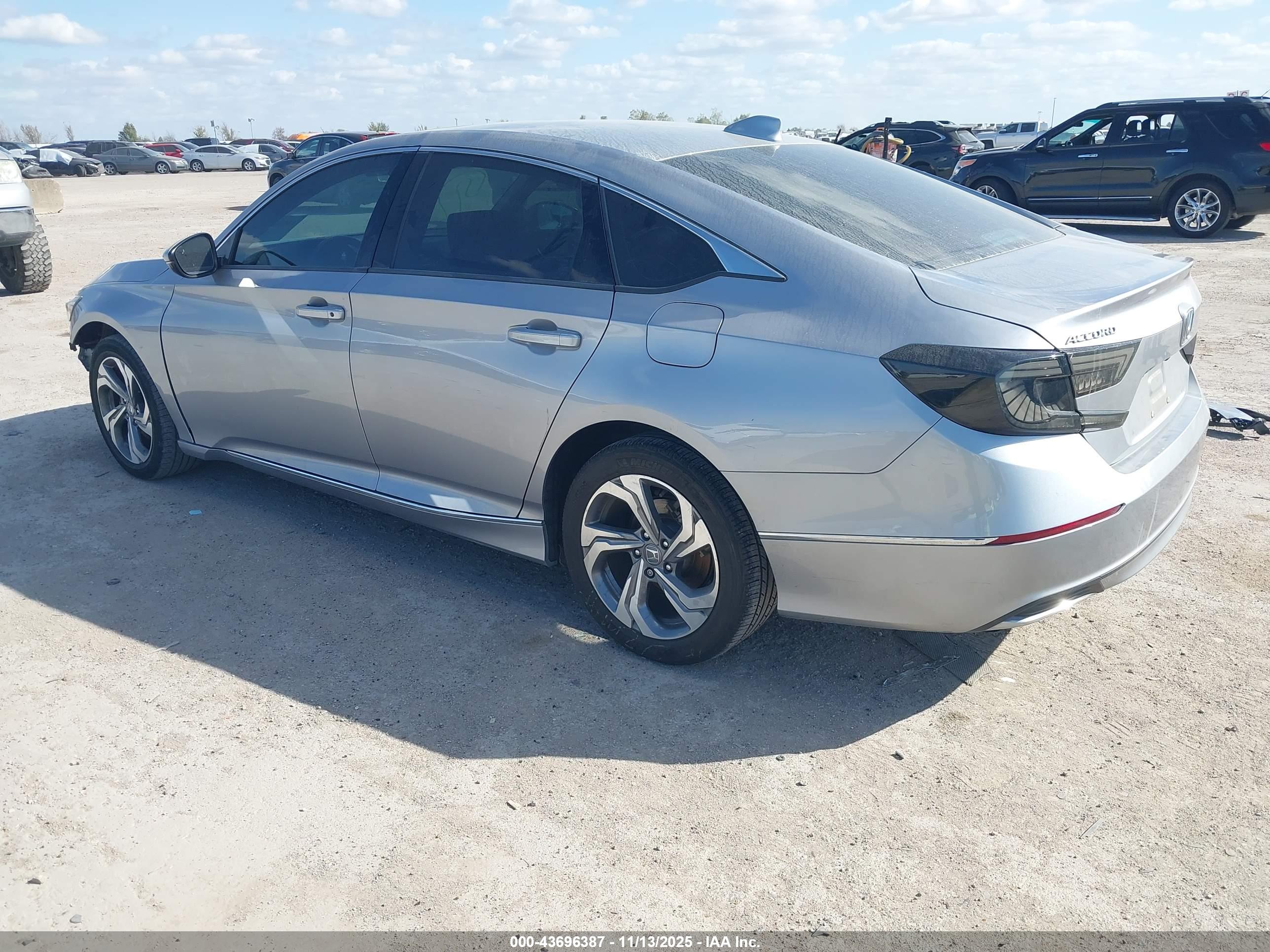 HONDA ACCORD image 3