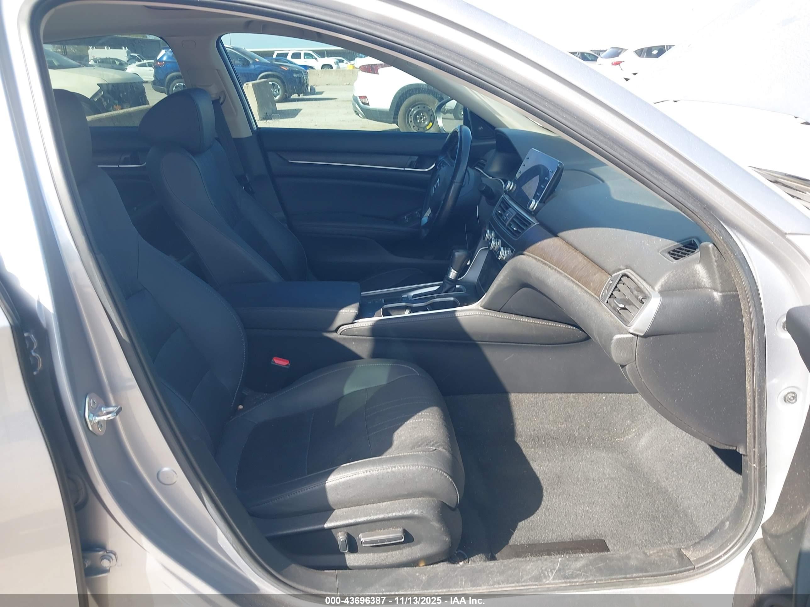 HONDA ACCORD image 5