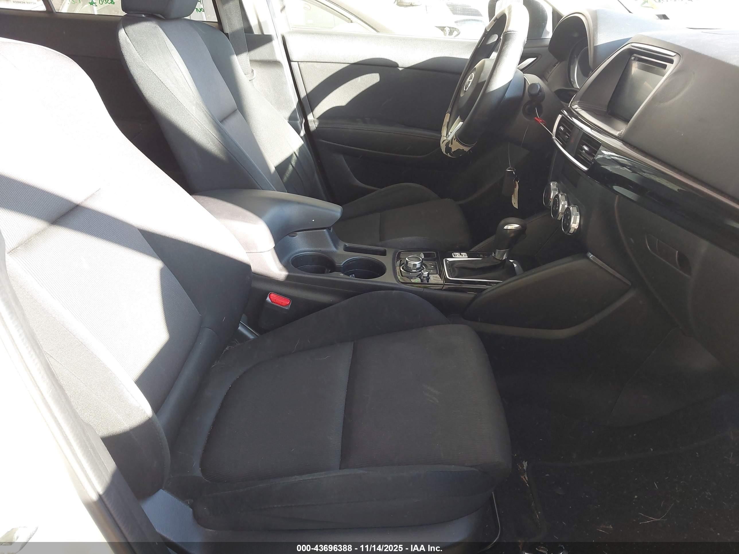 MAZDA CX-5 image 5