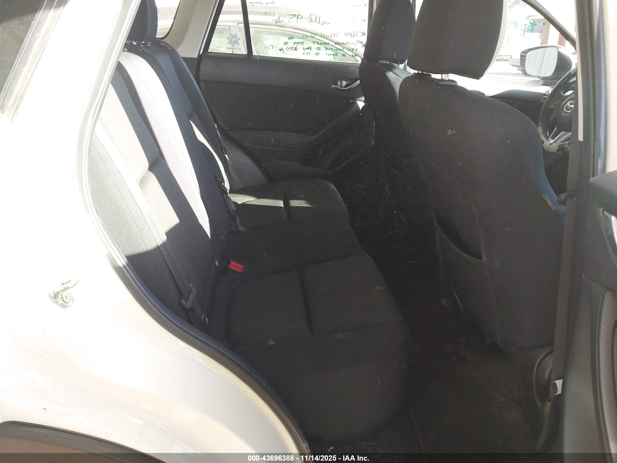 MAZDA CX-5 image 8