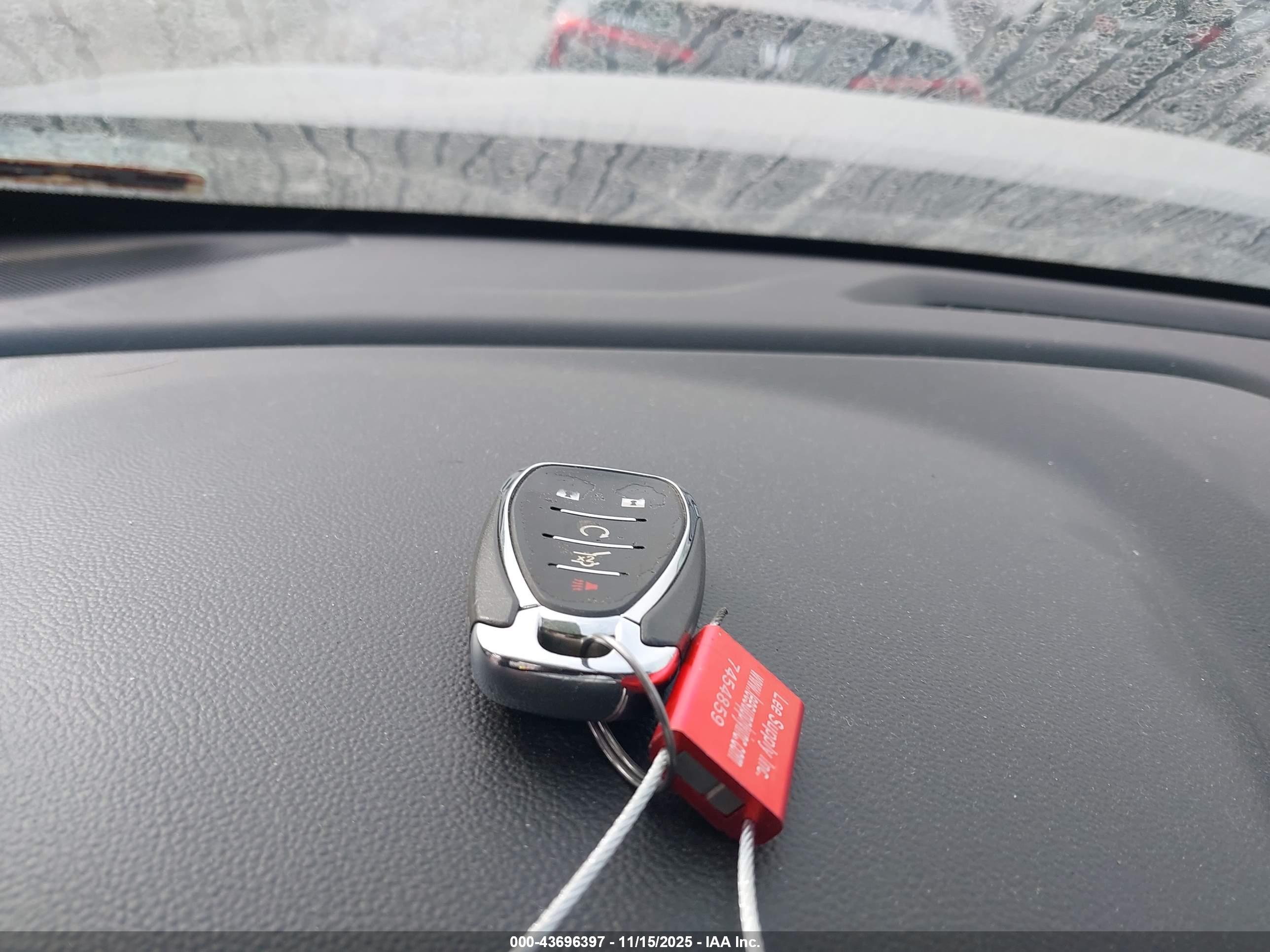 CHEVROLET TRAVERSE image 11