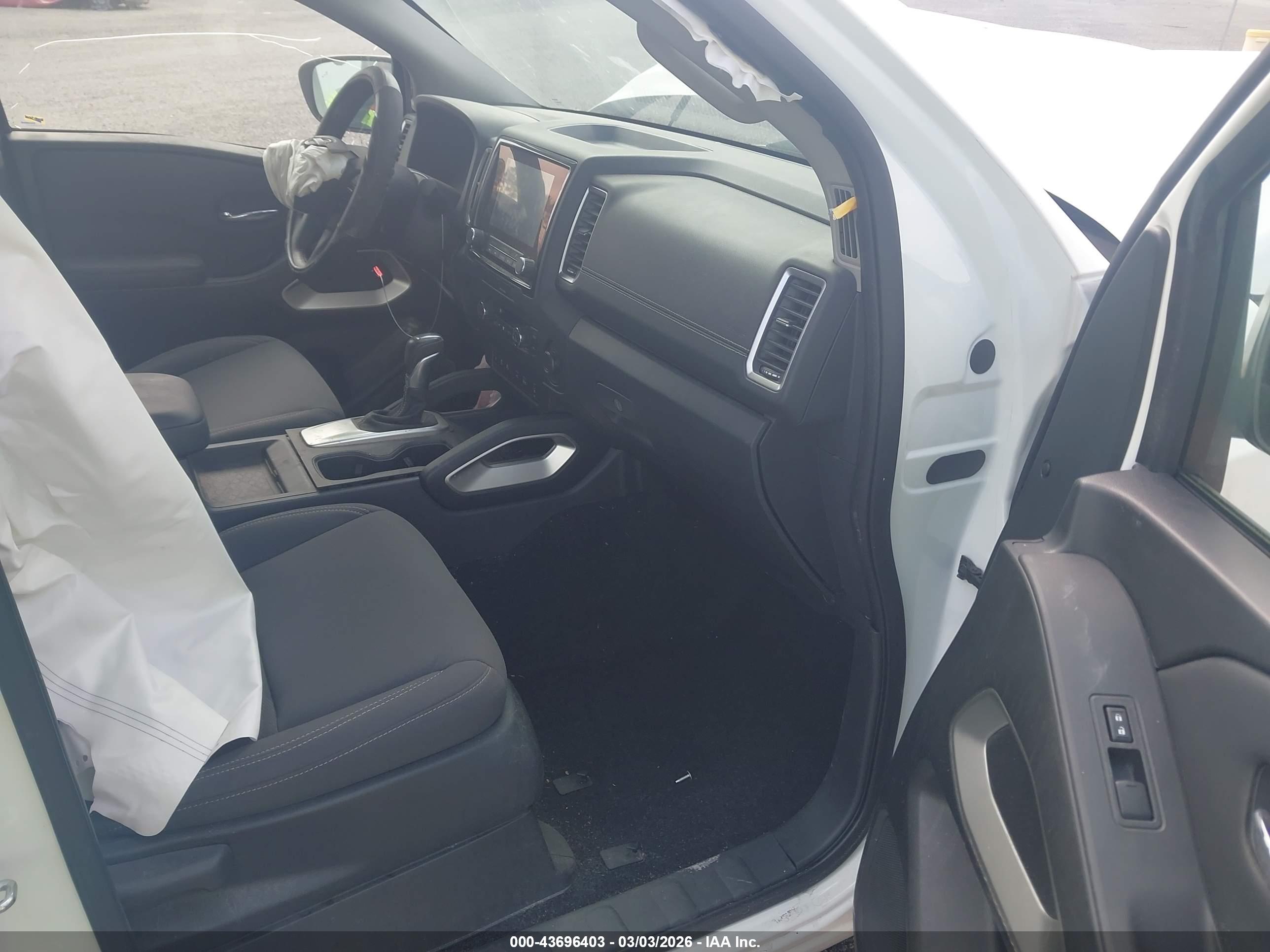 NISSAN FRONTIER image 5