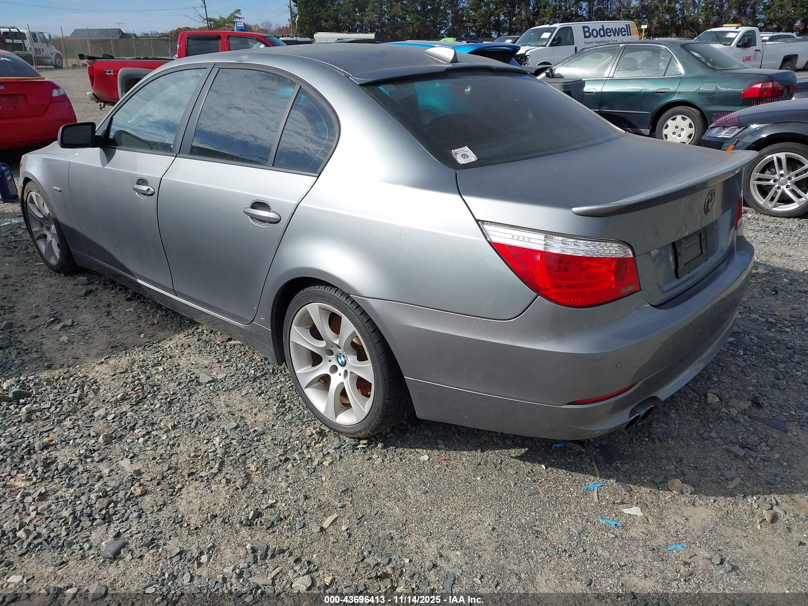 BMW 535I image 3