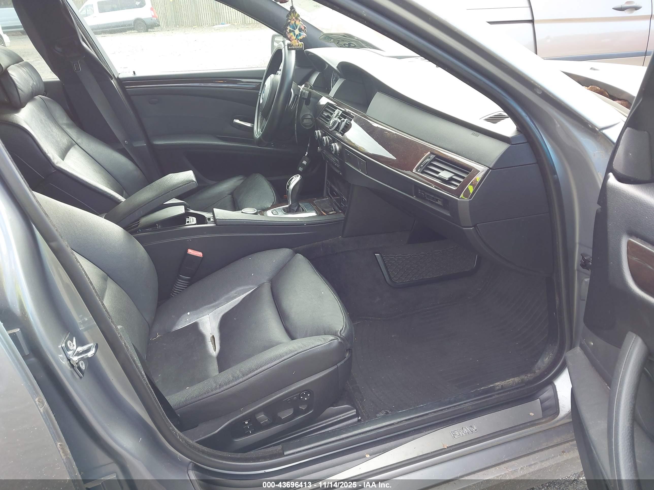 BMW 535I image 5