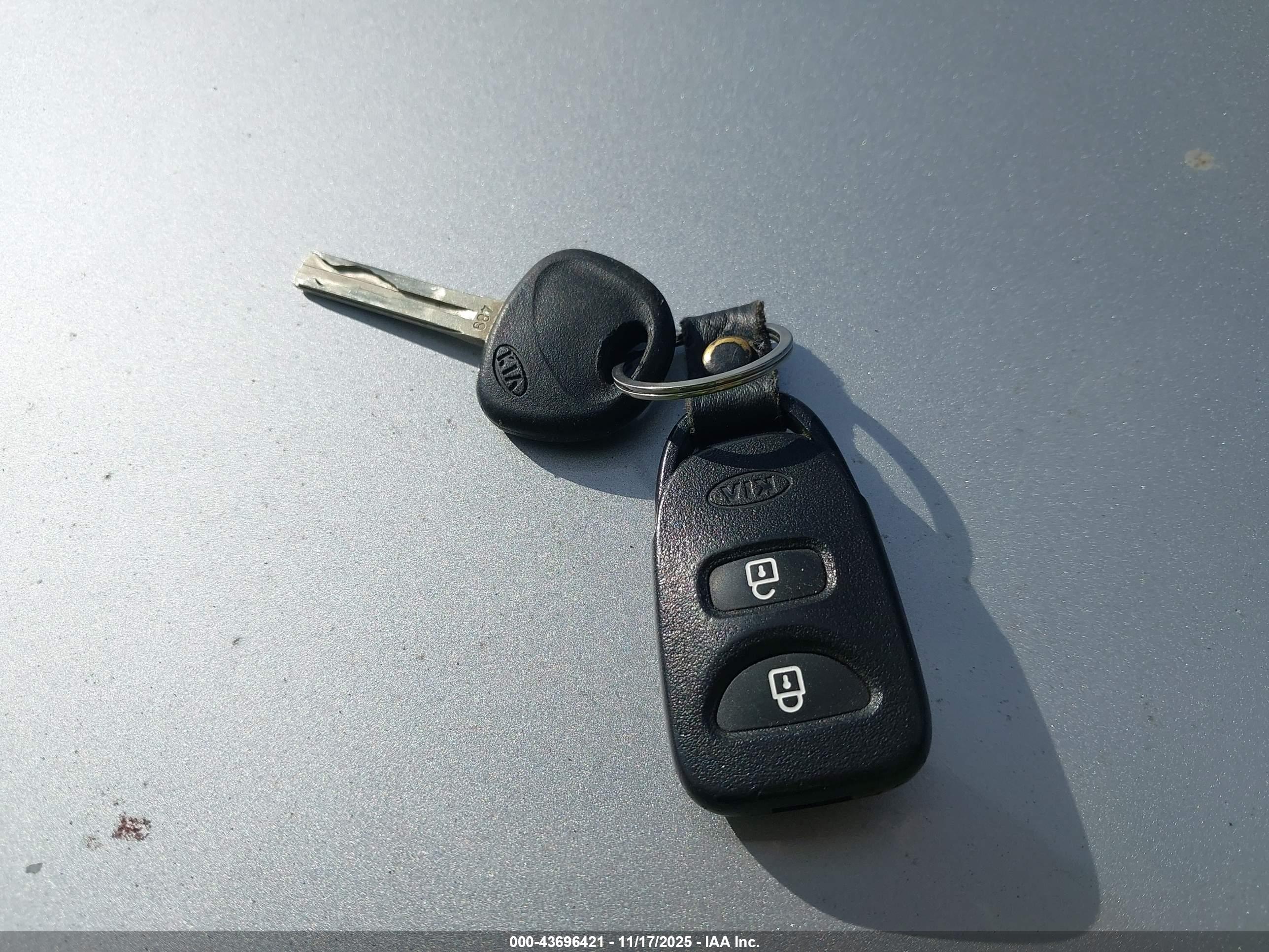 KIA SORENTO image 11