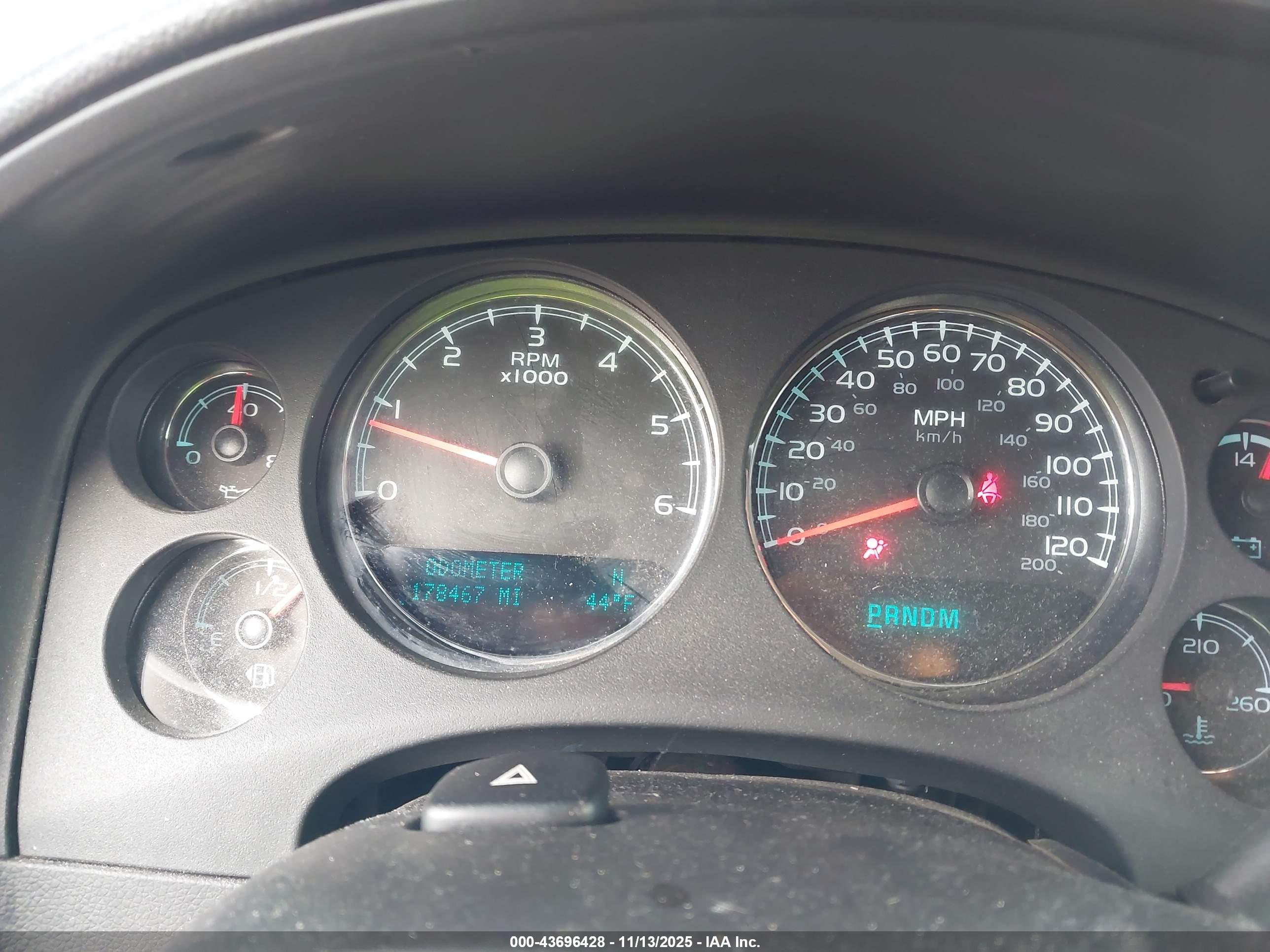 CHEVROLET AVALANCHE image 7