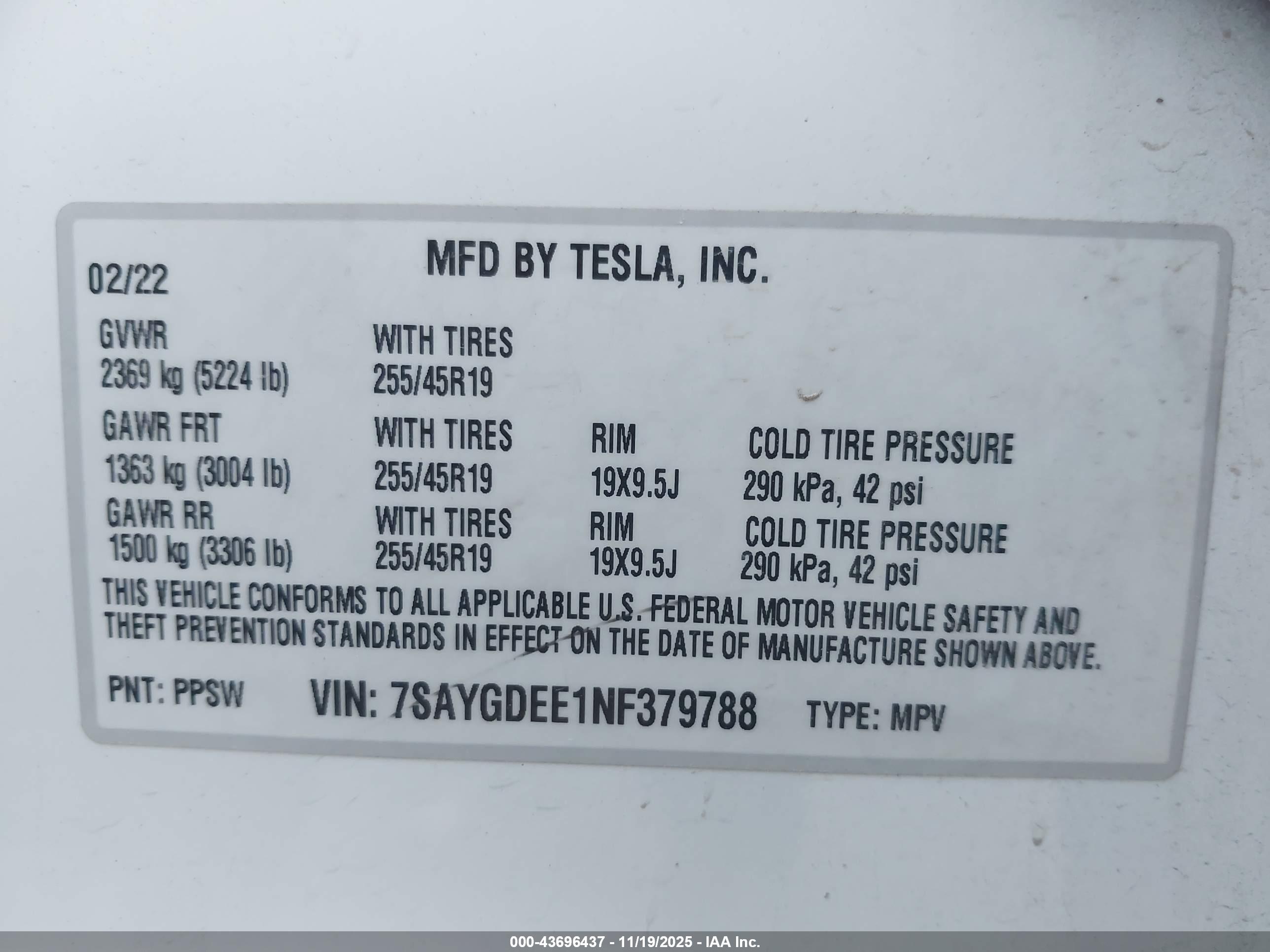 TESLA MODEL image 9