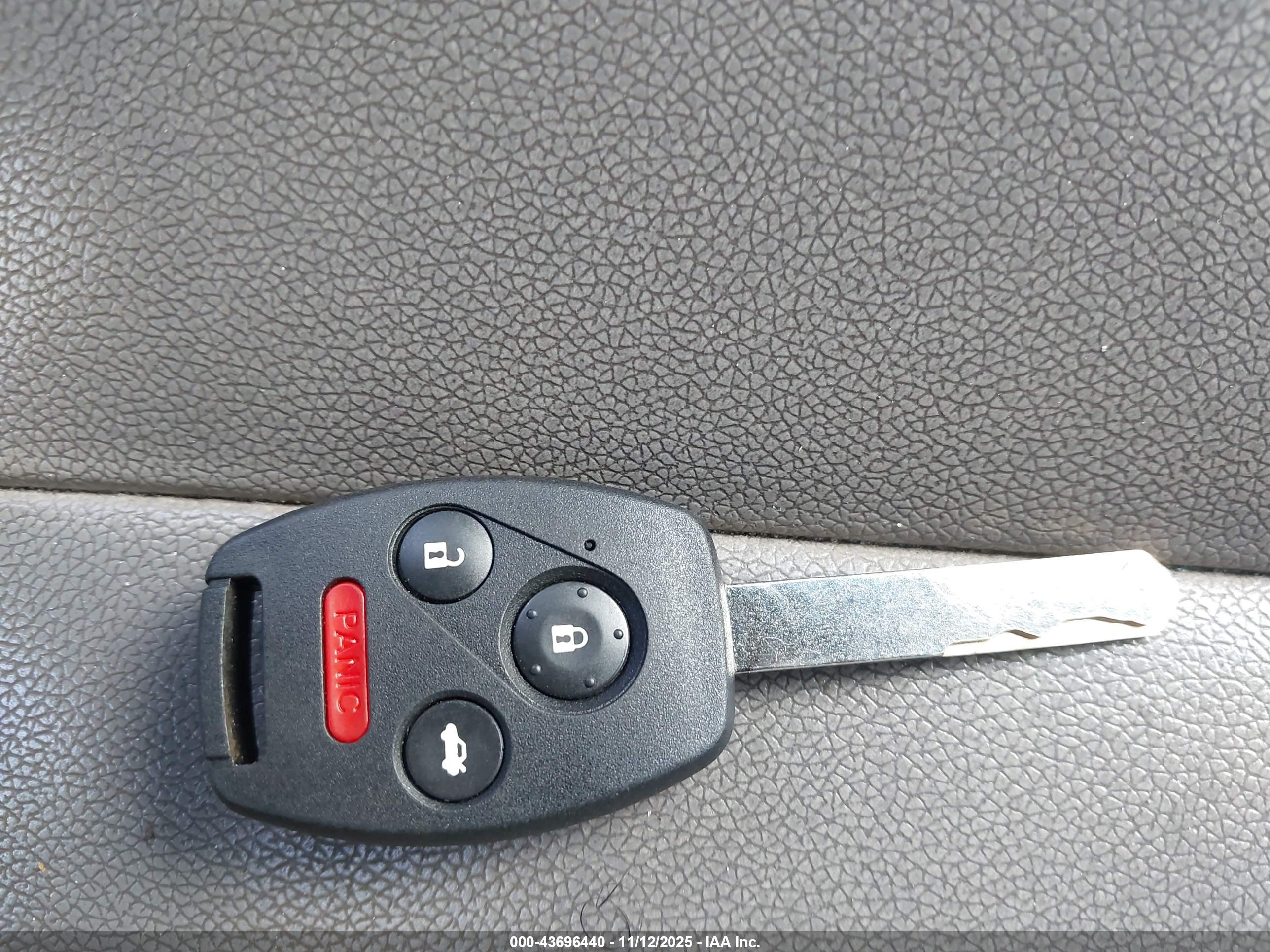 HONDA ACCORD image 11