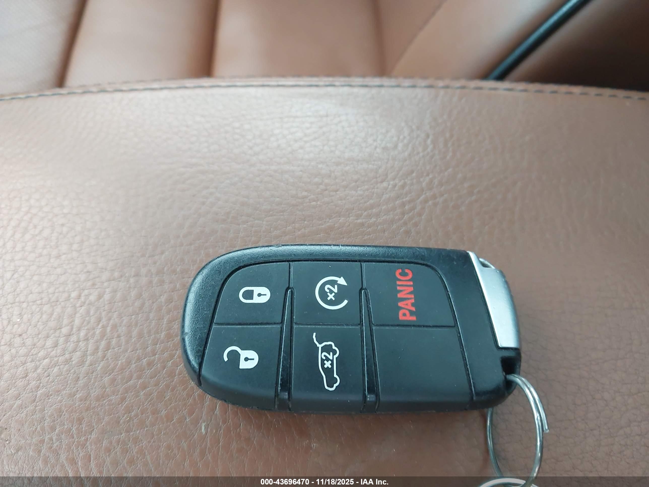 JEEP GRAND image 11