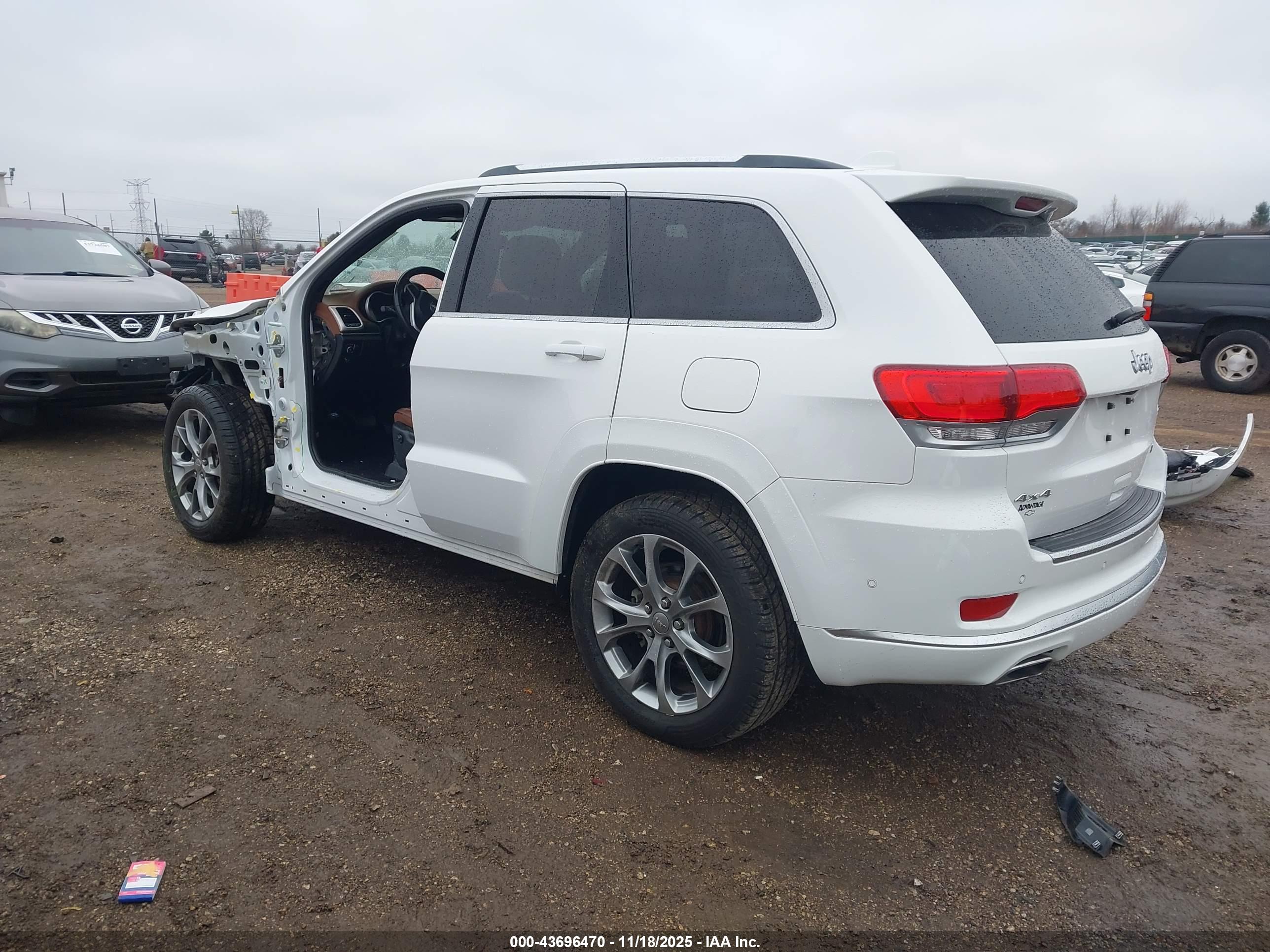JEEP GRAND image 3