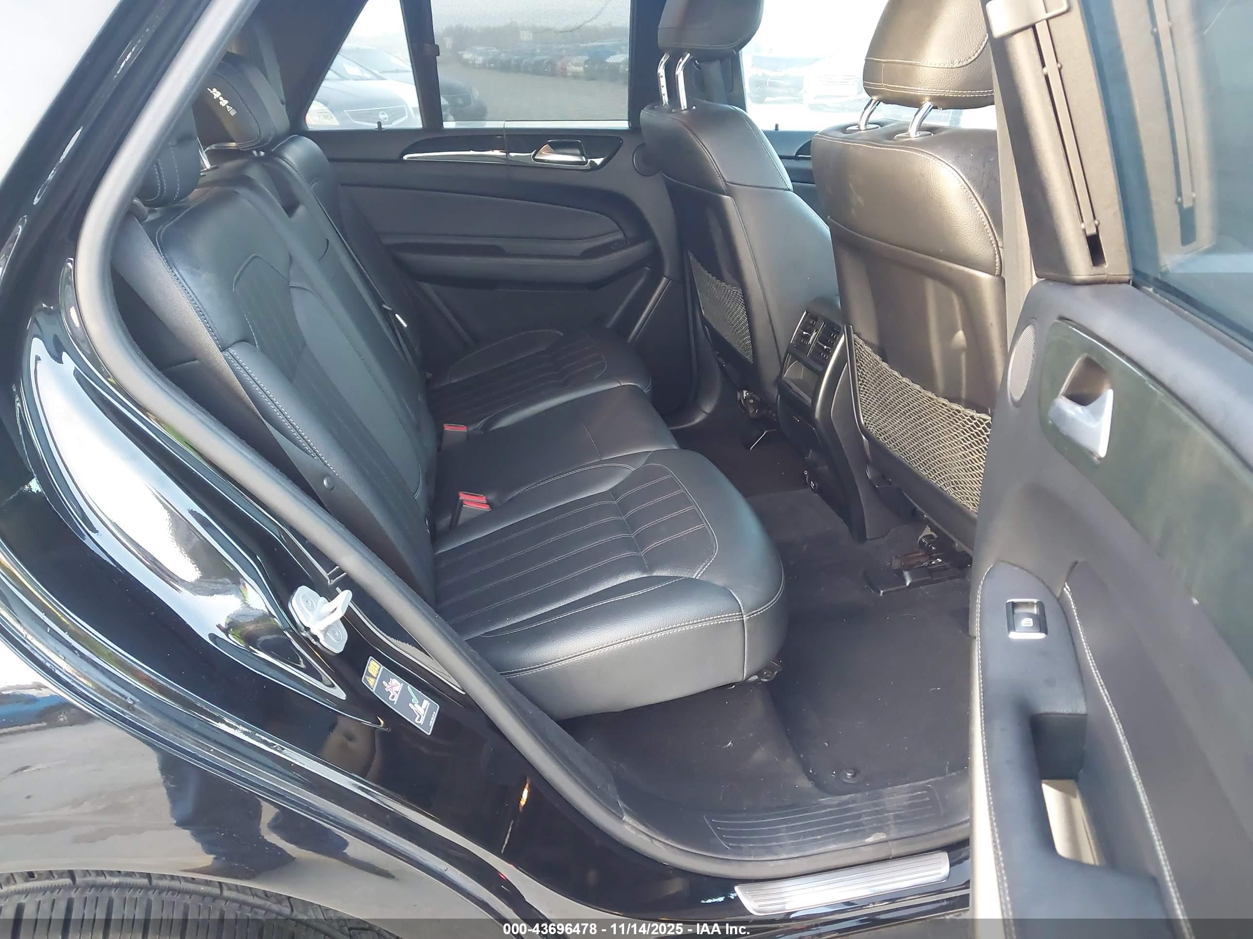 MERCEDES-BENZ GLE image 8