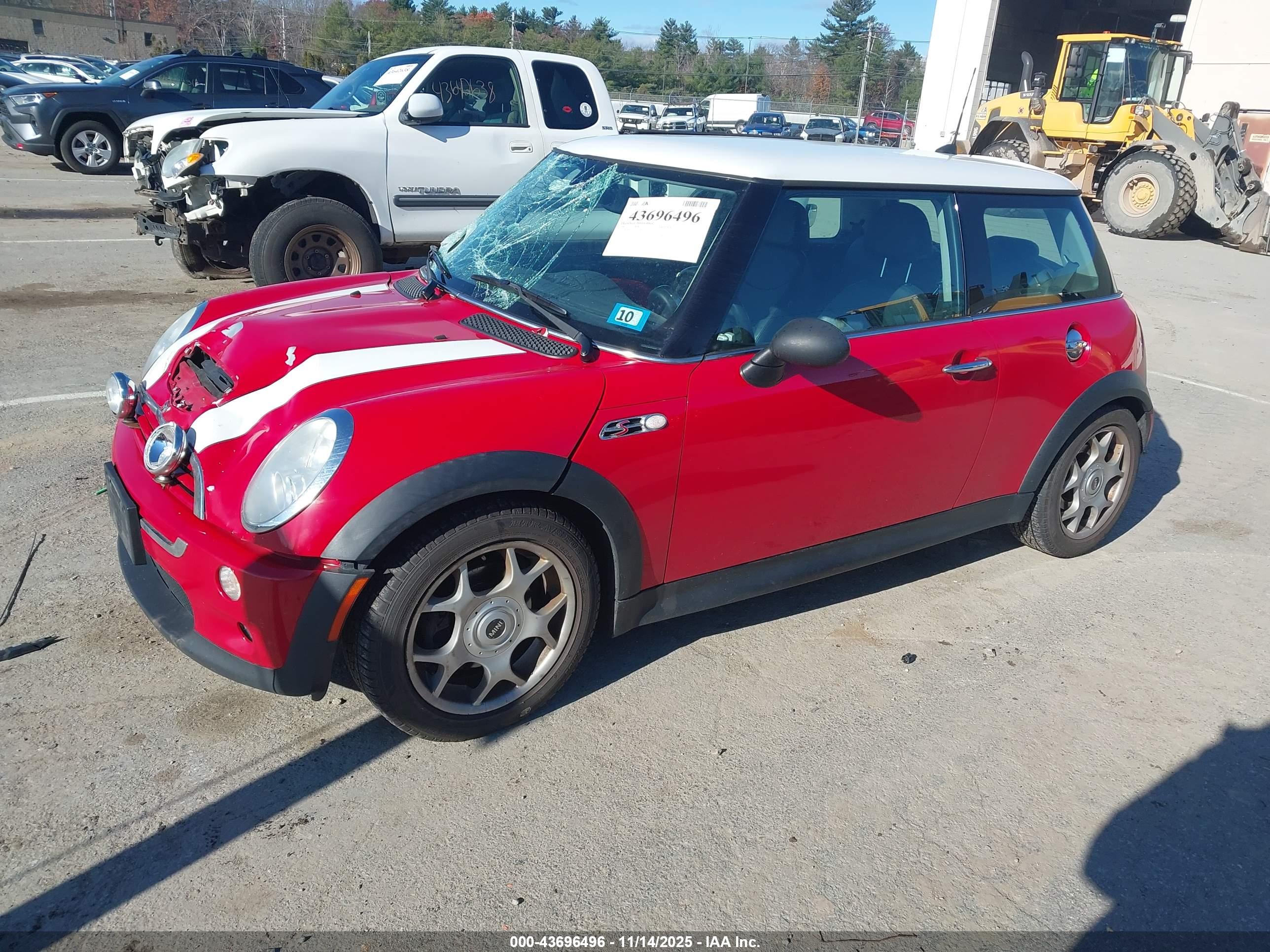 MINI COOPER image 2