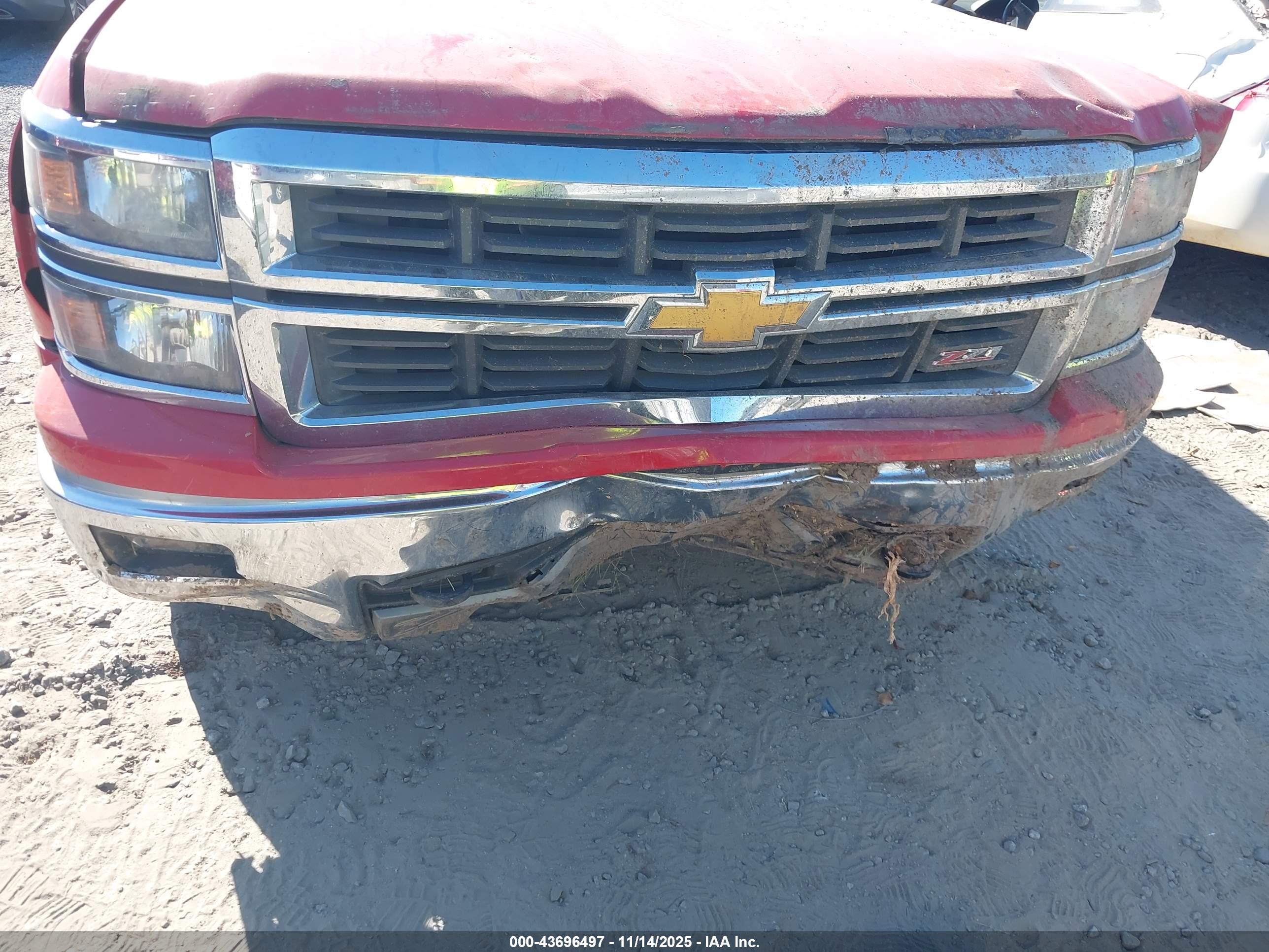 CHEVROLET SILVERADO image 6