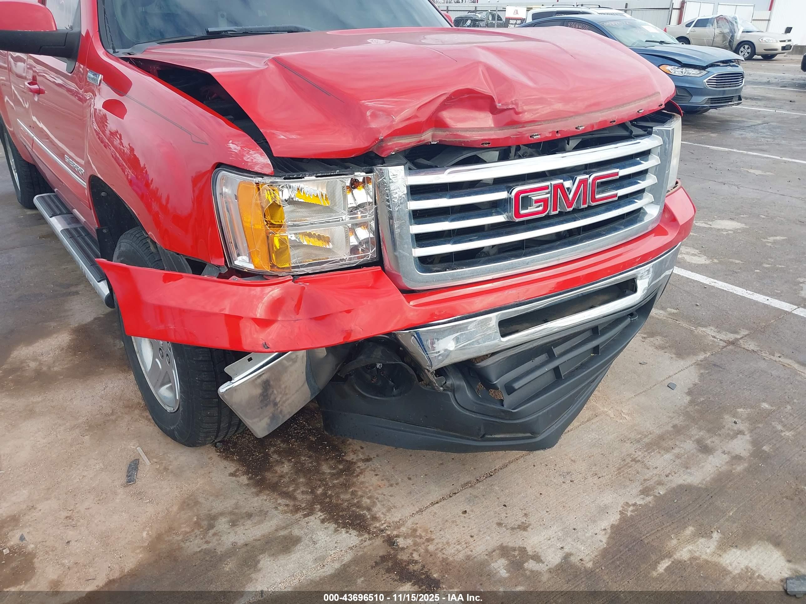 GMC SIERRA image 6