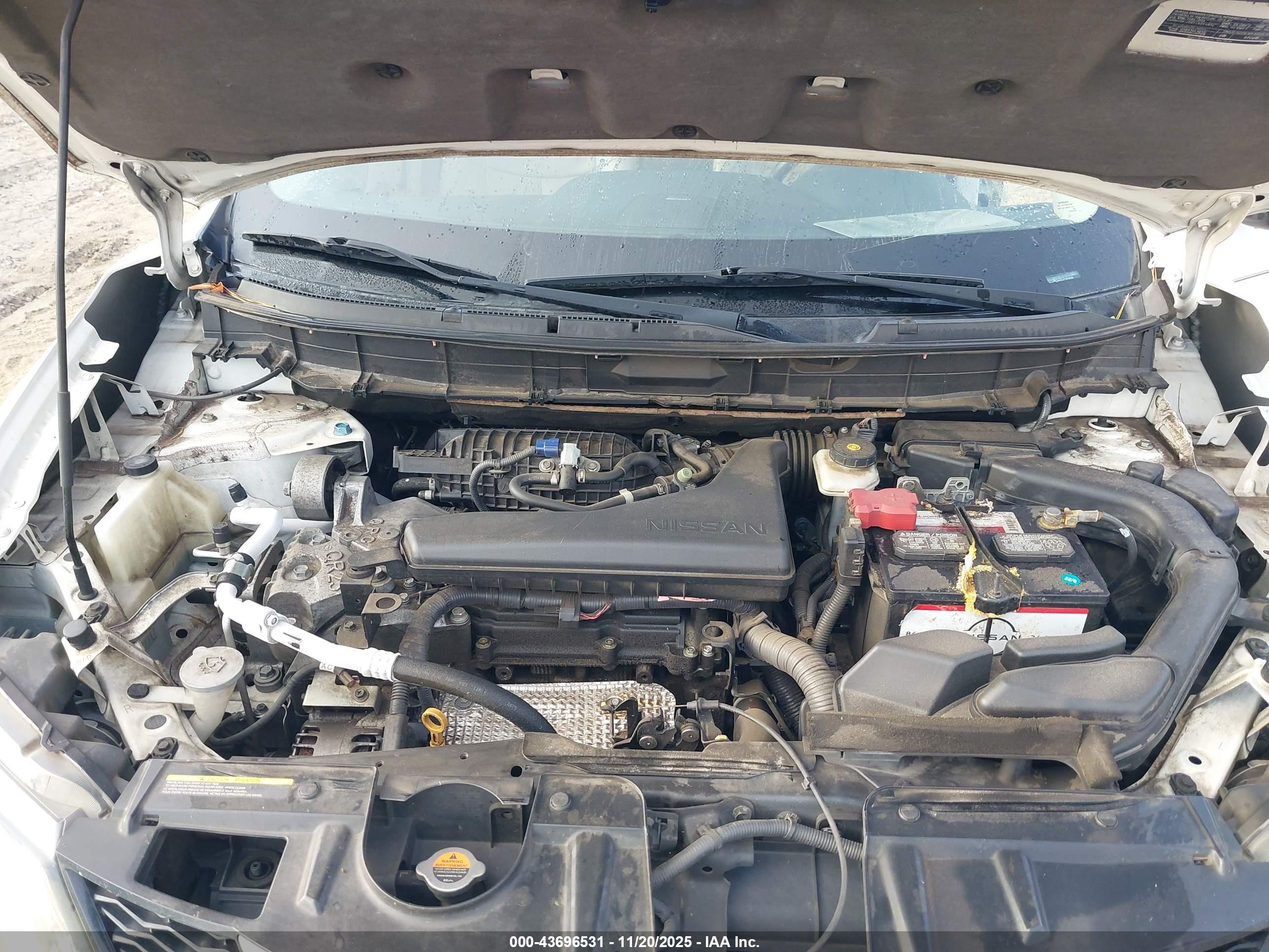 NISSAN ROGUE image 10